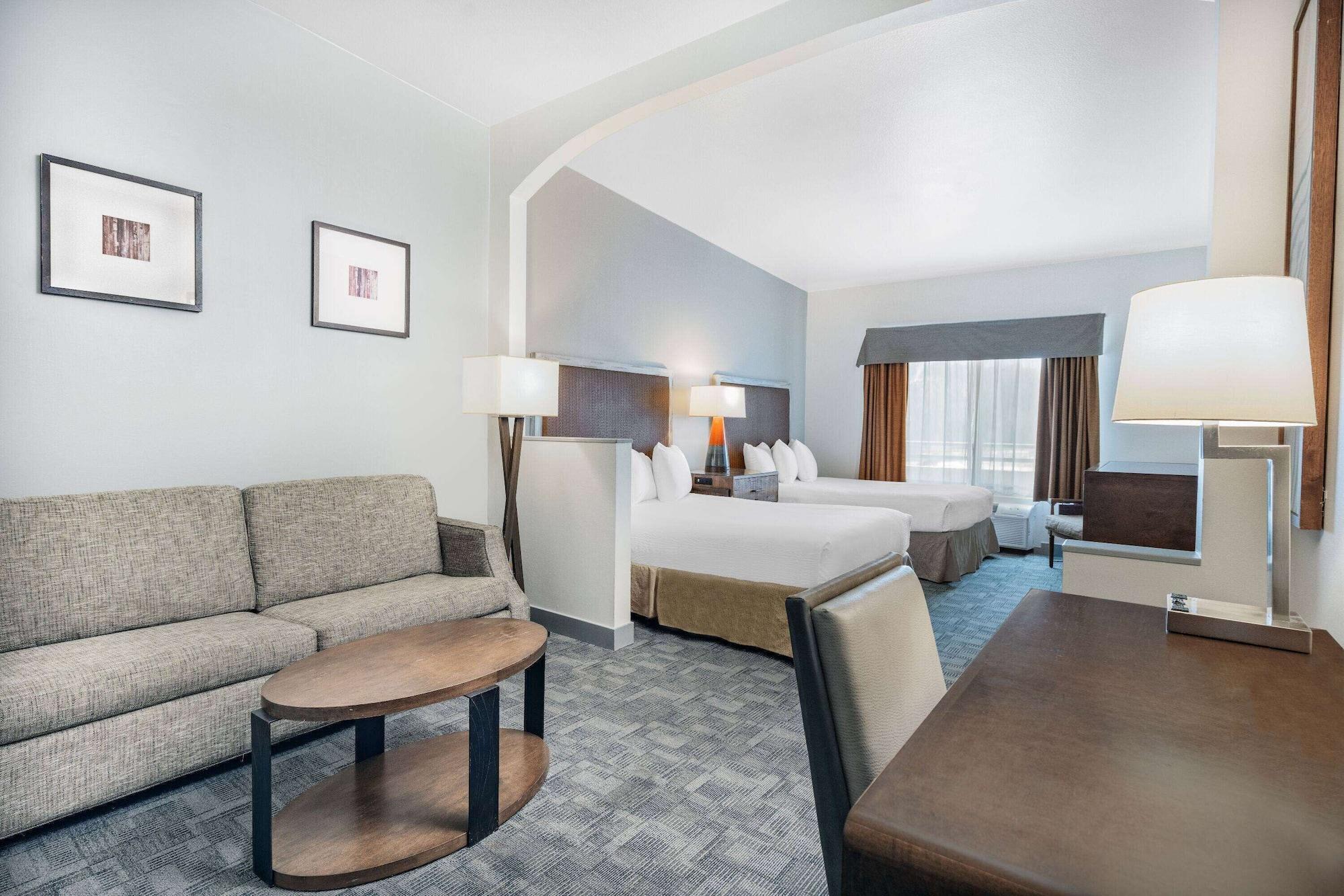 Habitación Ramada by Wyndham Bakersfield North