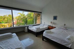 Alquiler Vacacional - House with pool, garden and fruit trees (pet friendly)