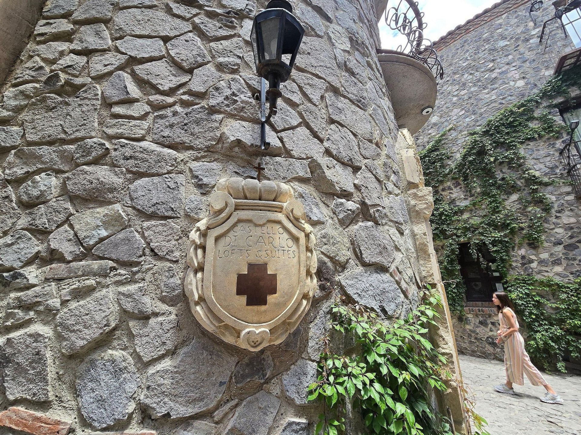 Vista Exterior Castello di Carlo - Suite Carlo IV