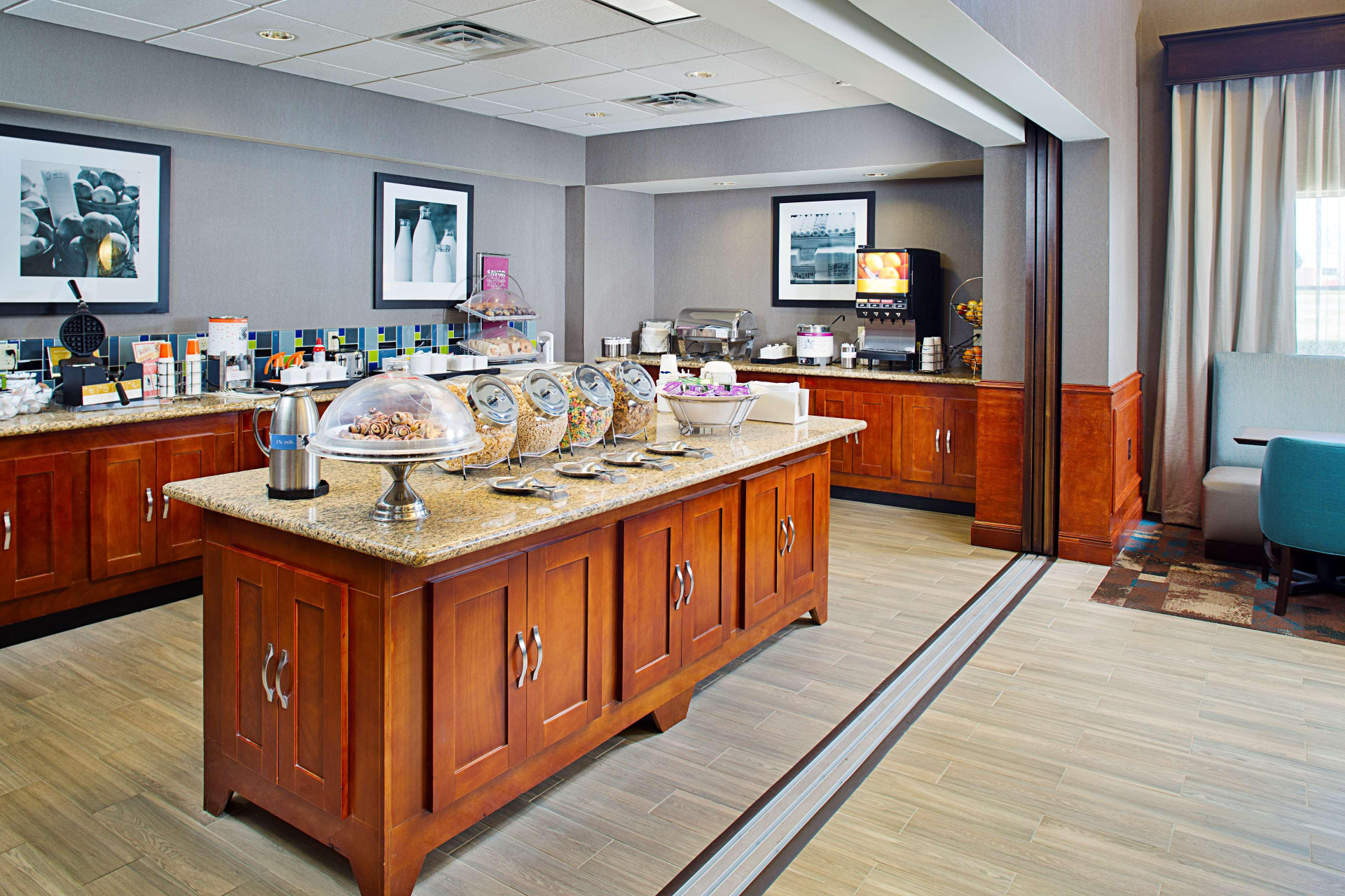 Restaurant Hampton Inn & Suites Mansfield