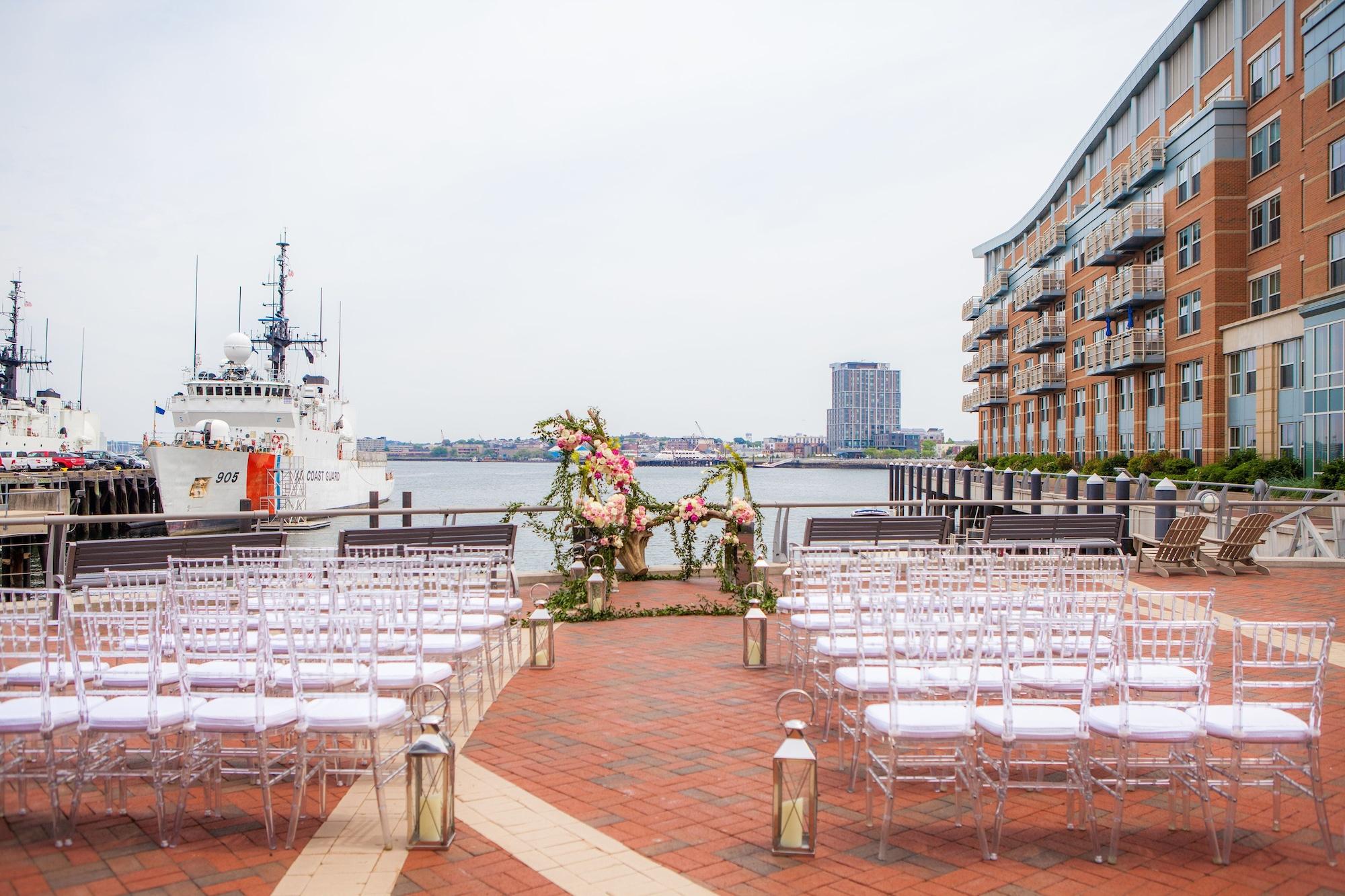 Vista Exterior Battery Wharf Hotel, Boston Waterfront