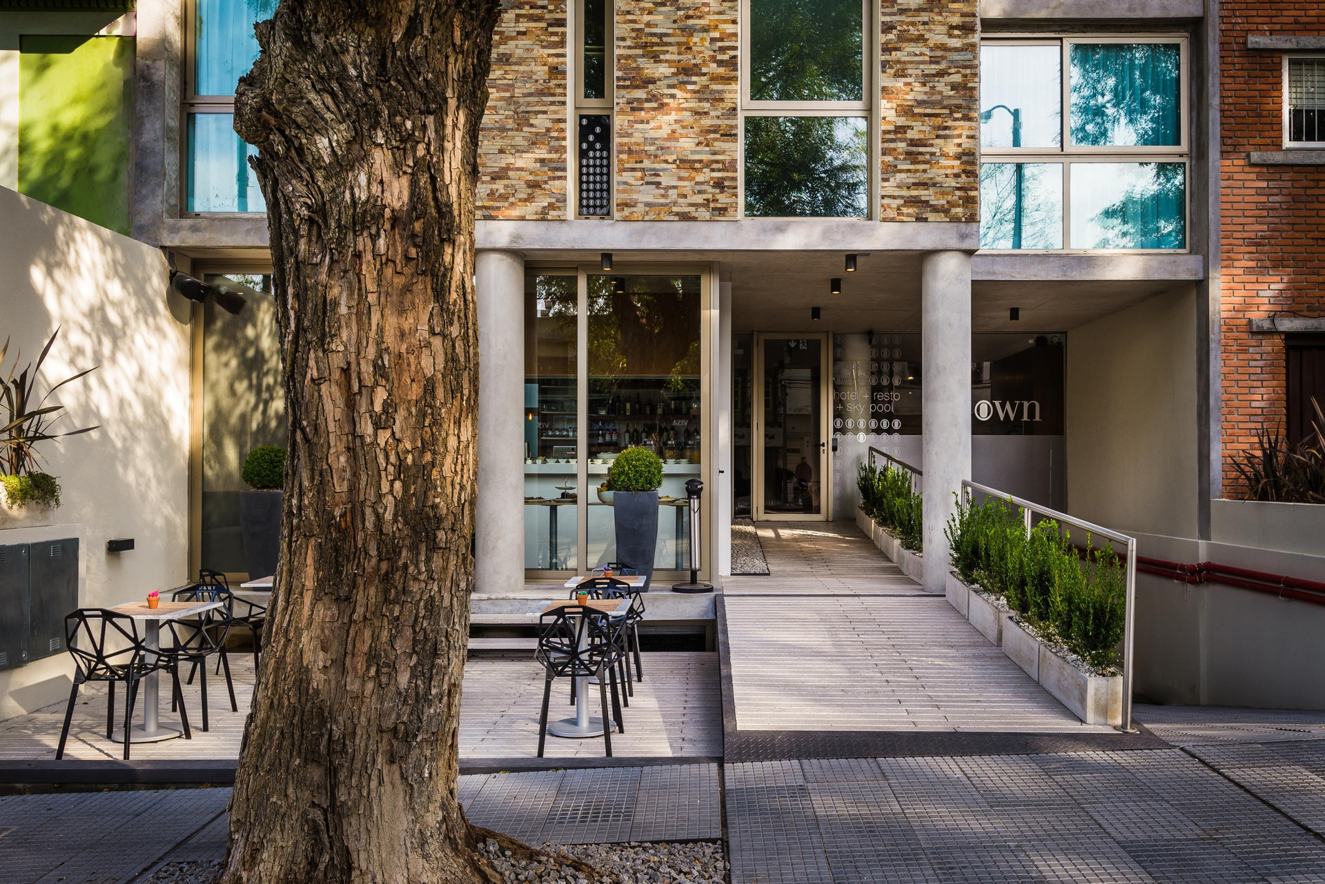 Vista Exterior Own Montevideo