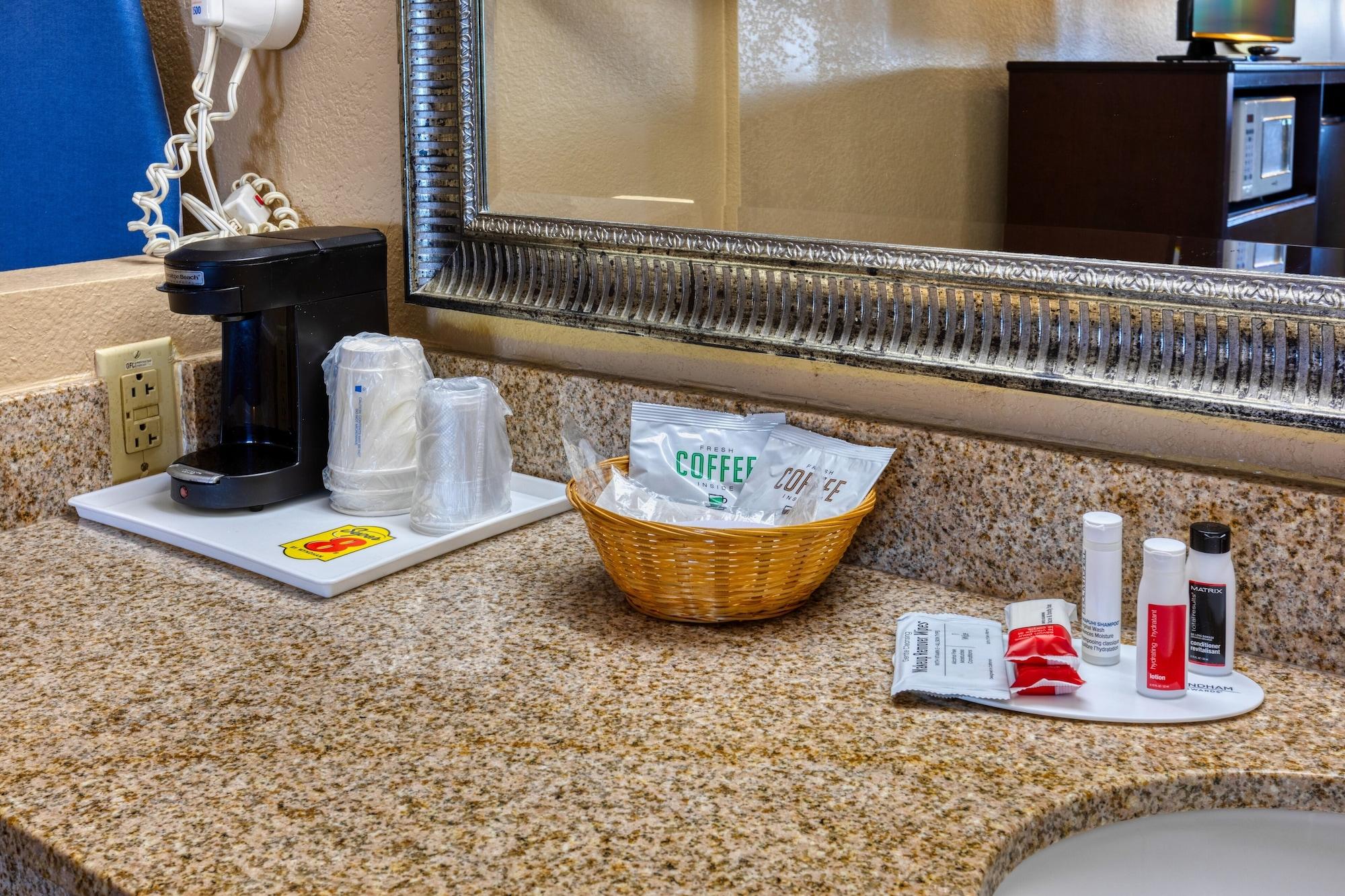 Equipamiento de Habitación Super 8 by Wyndham Payson