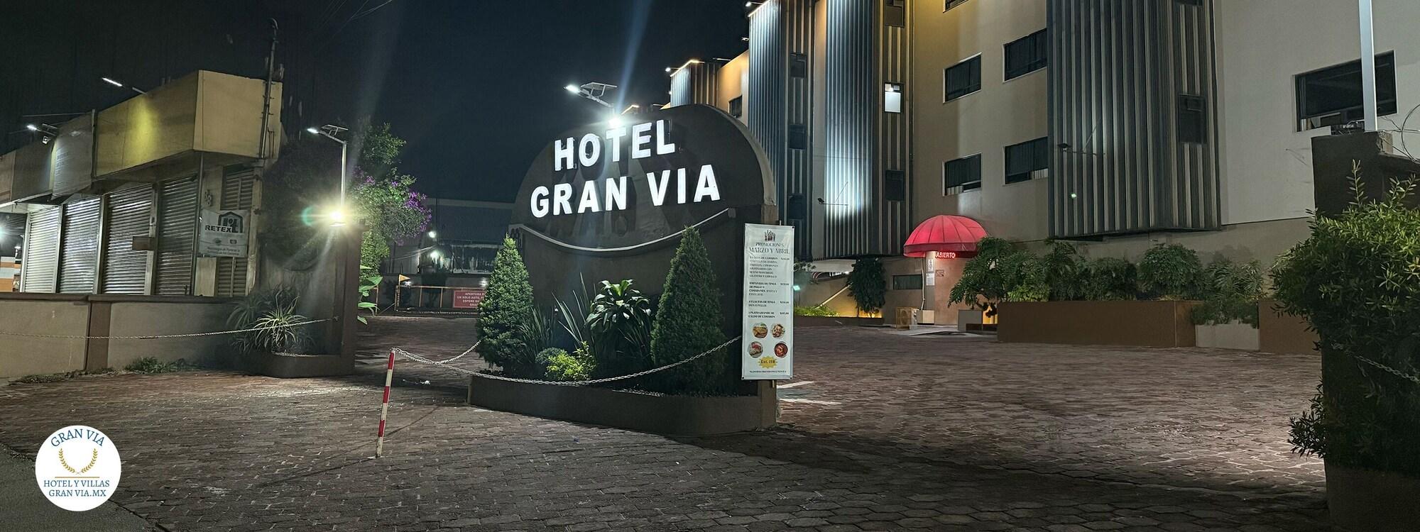 Vista Exterior Hotel & Villas Gran Vía, Tultitlán