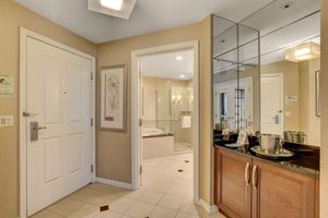 Alquiler Vacacional - STRIP & SPHERE VIEW!! MGM-The Signature condo hotel w/Private Balcony!