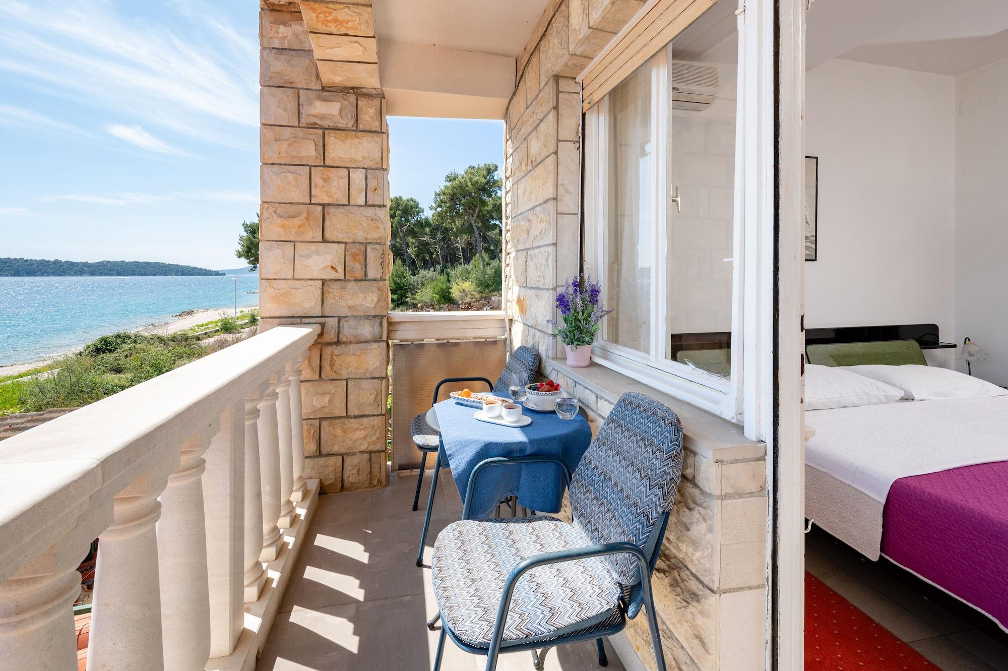 Vista Exterior Villa Segetski dvori – Tradition since 1964