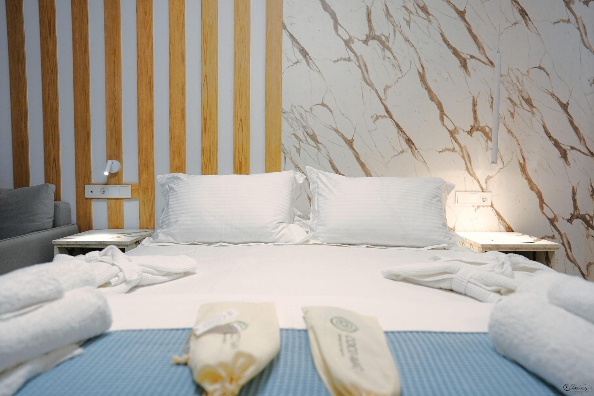 Varios Electra Suites