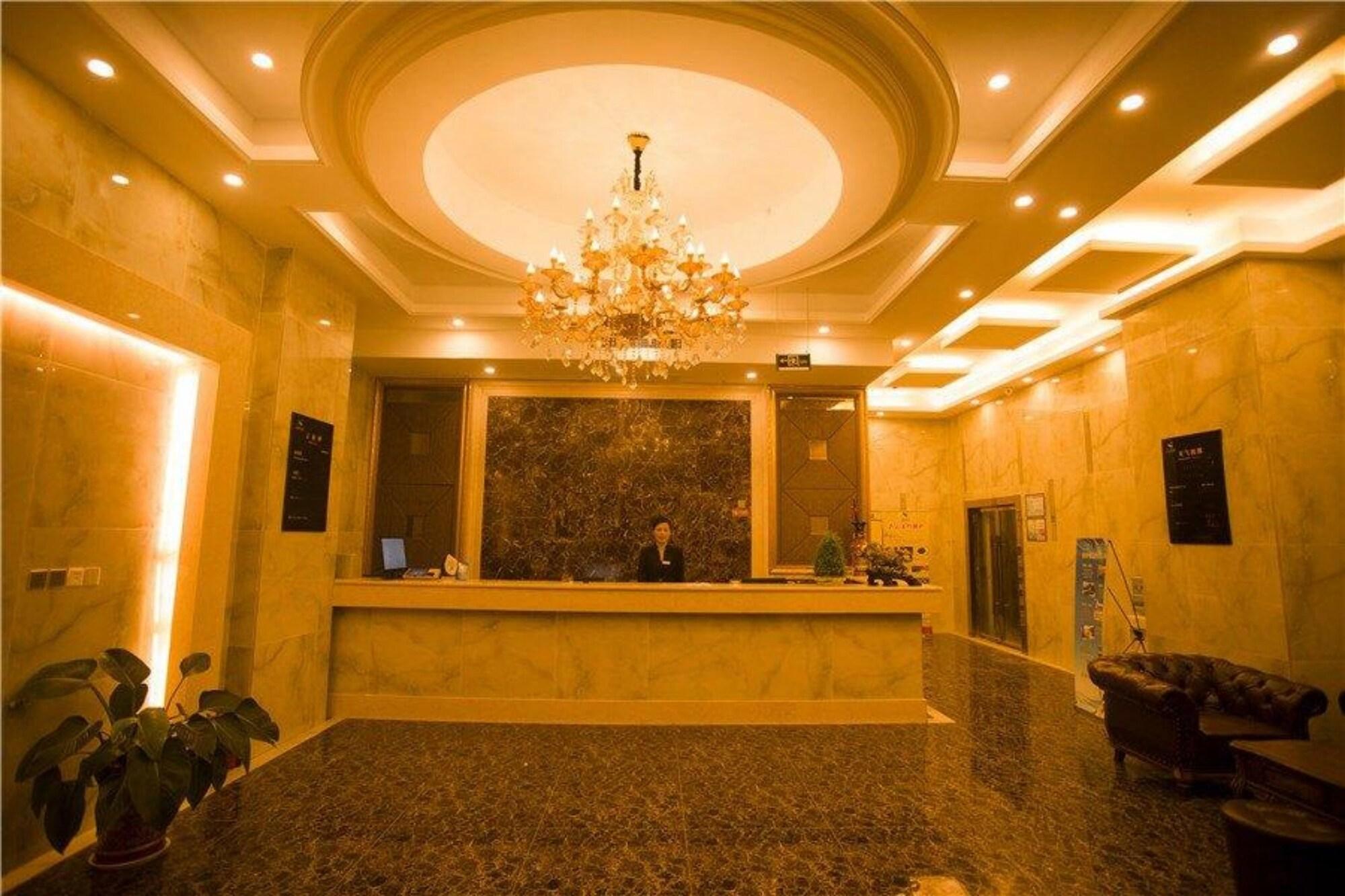 Vista Lobby Love Face Hotel