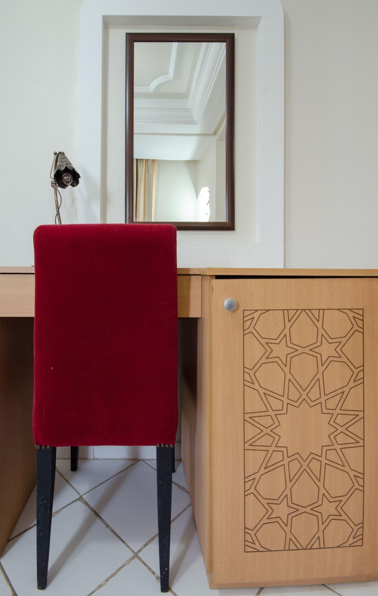 Set de Habitación Hotel Saheb Ettabaa