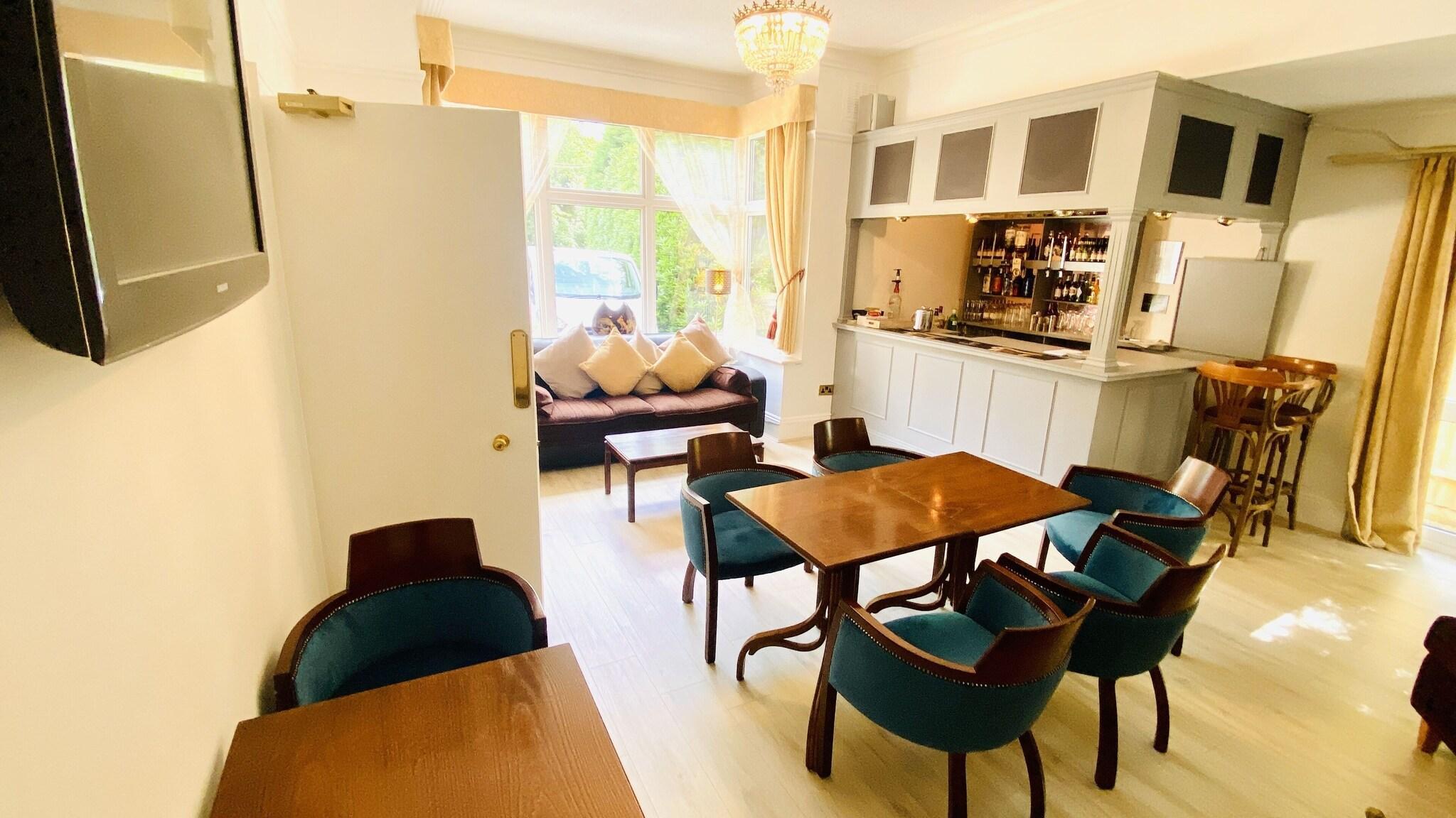 Bar/Salón Dial House Hotel