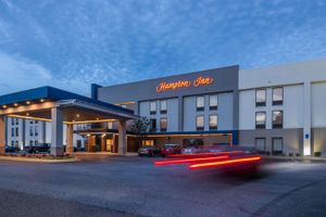 Alojamiento - Hampton Inn Waldorf