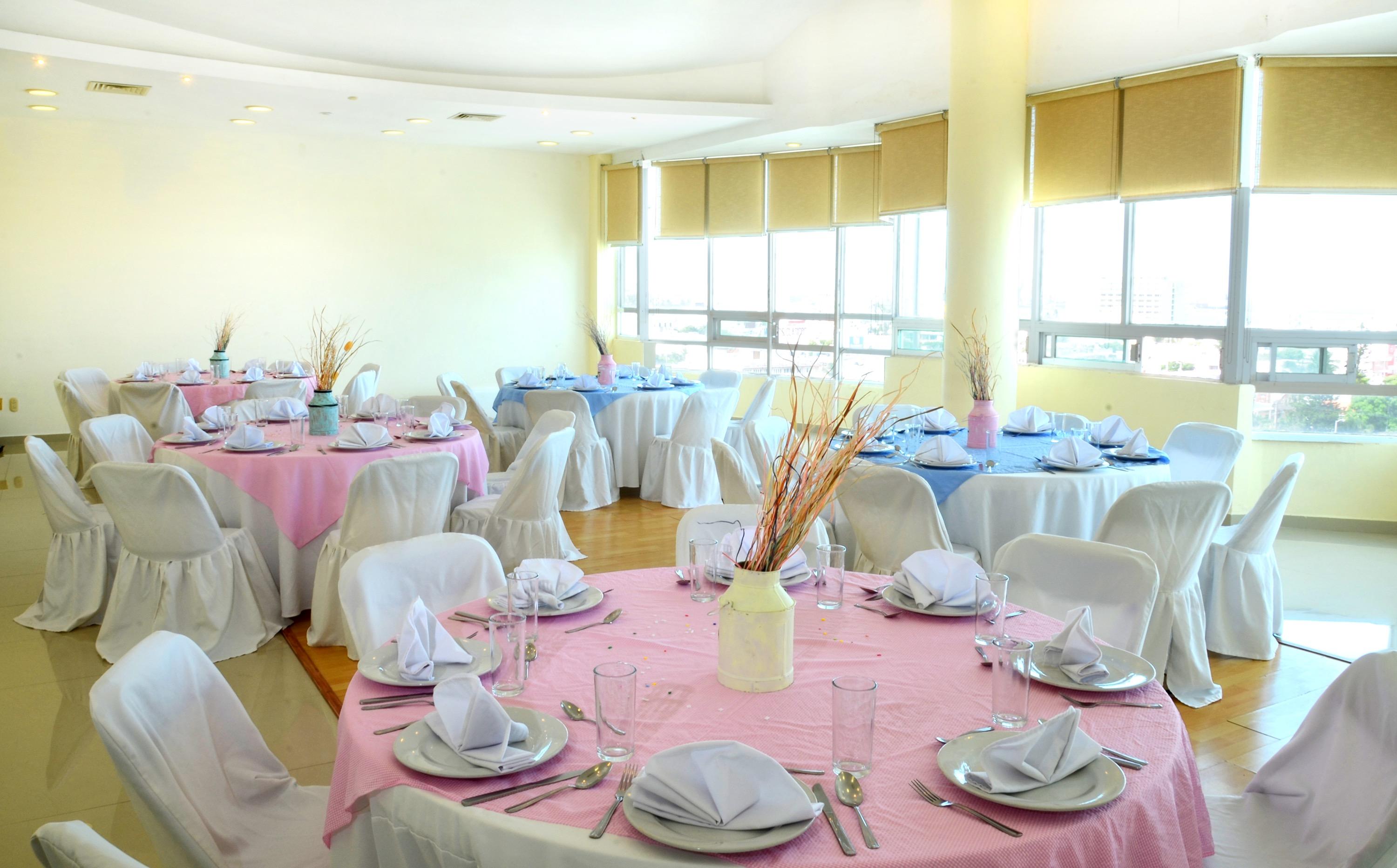 Sala de Reuniones Angeles Suites & Hotel