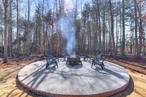 Alquiler Vacacional - Pet-friendly Yard! Nature Escape in Forest City