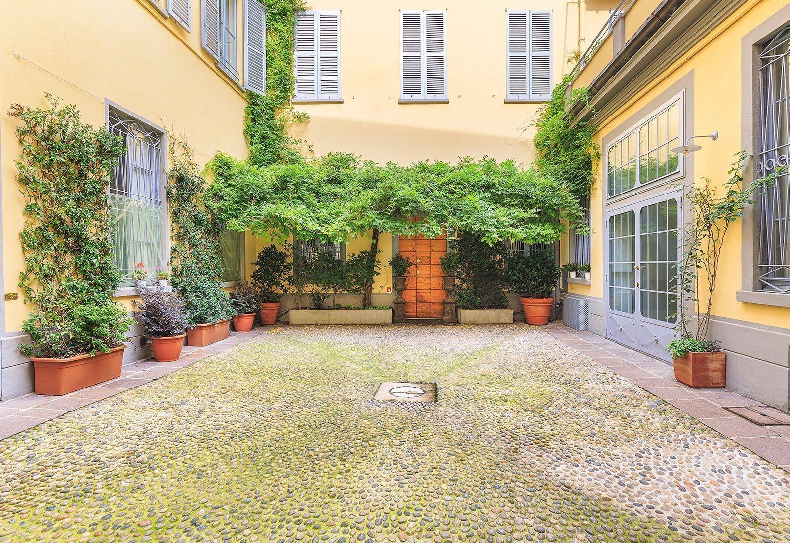 Varios Duomo Smart Suites