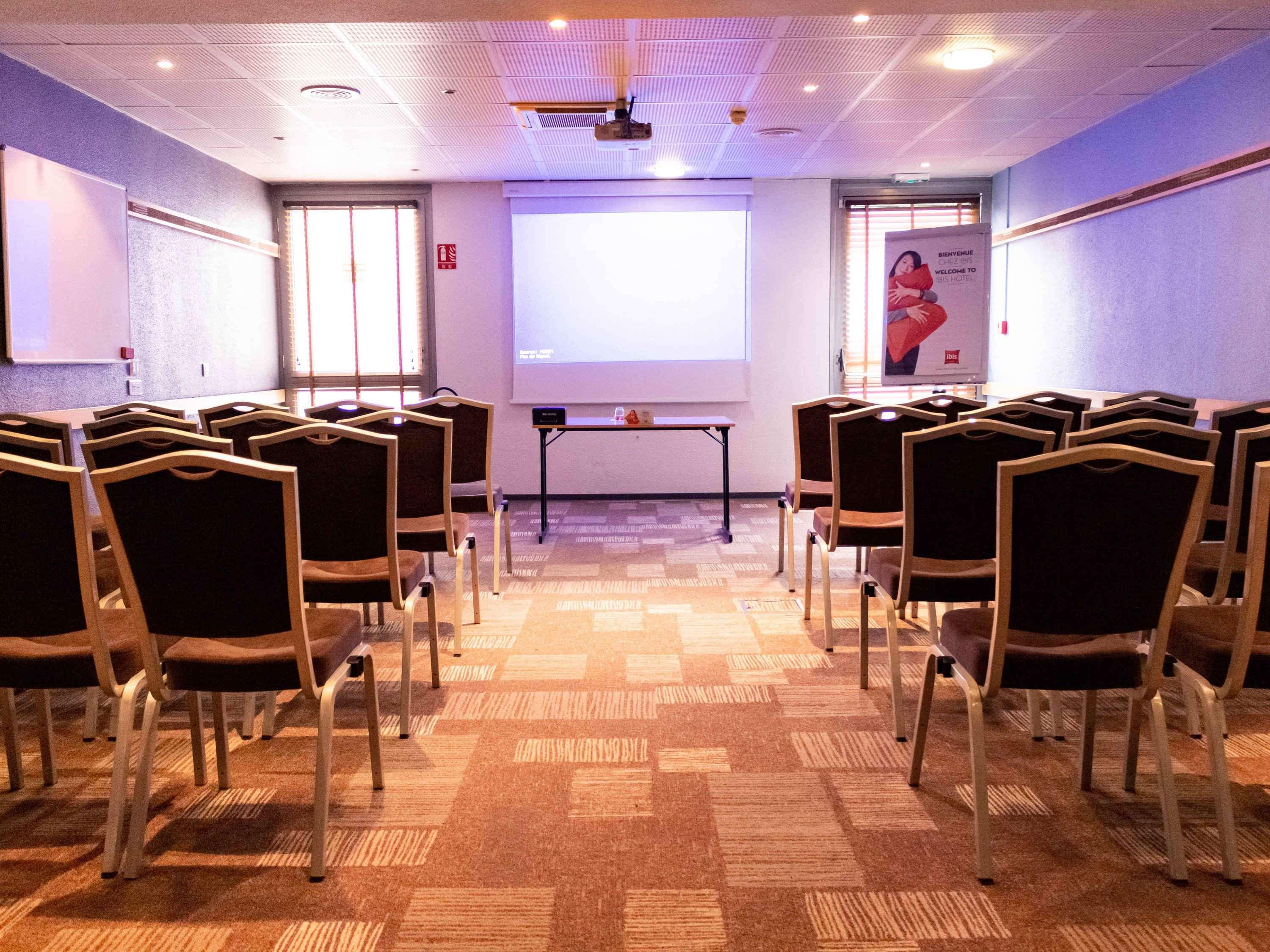 Sala de Reuniones ibis Paris Gennevilliers