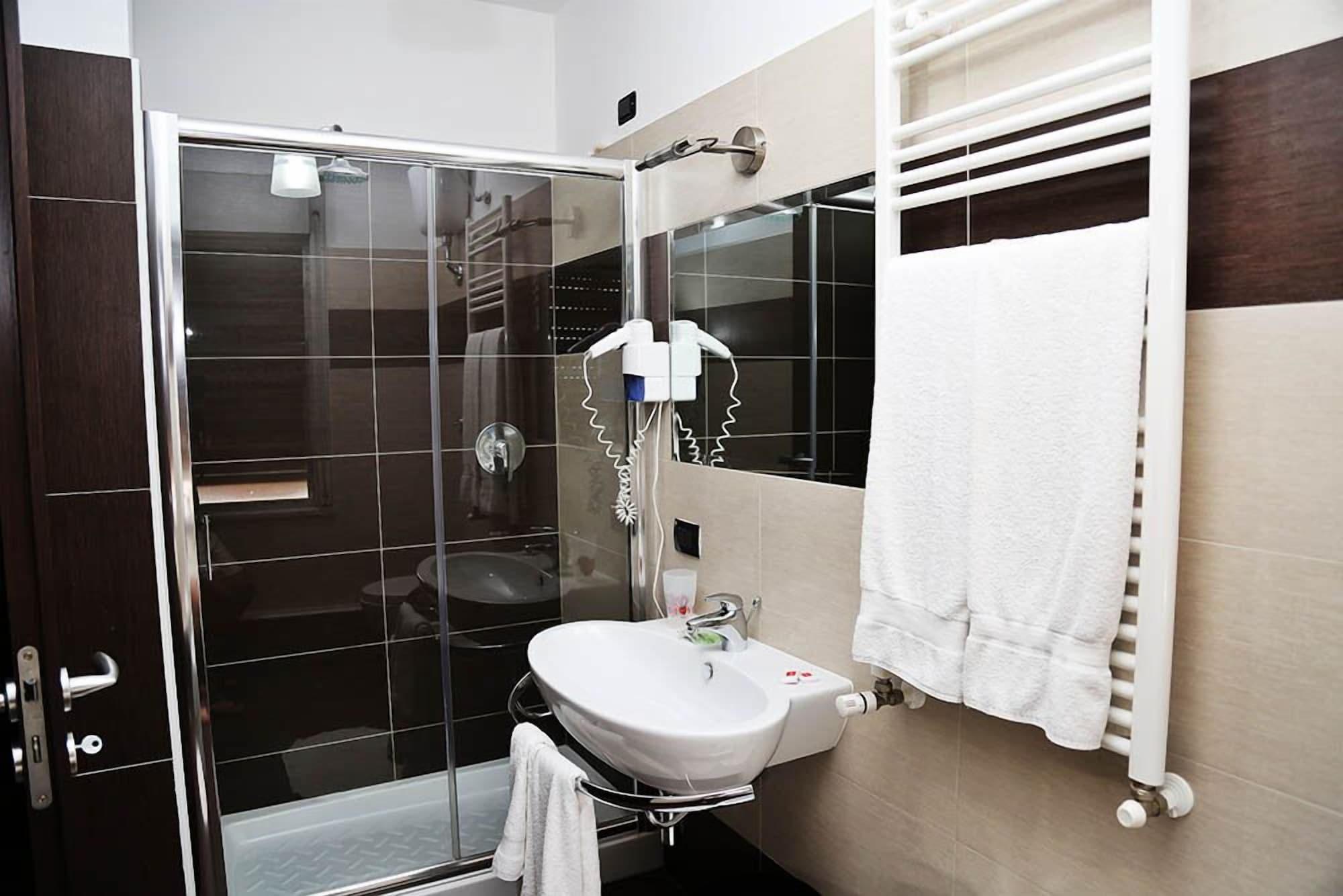 Equipamiento de Habitación Hotel Miramonti