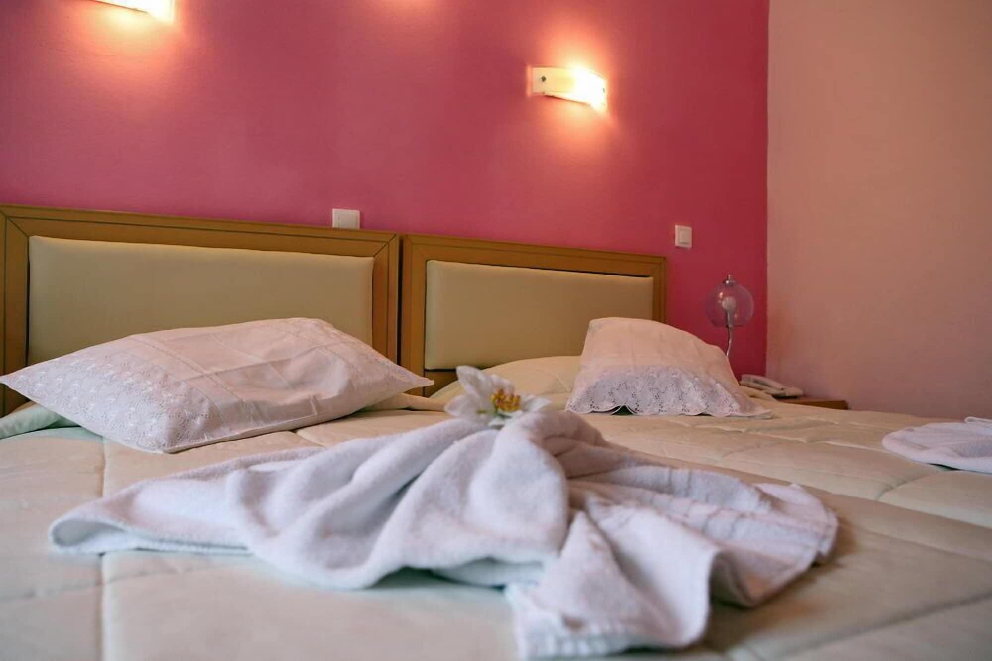 Habitación Theofilos Classic Hotel