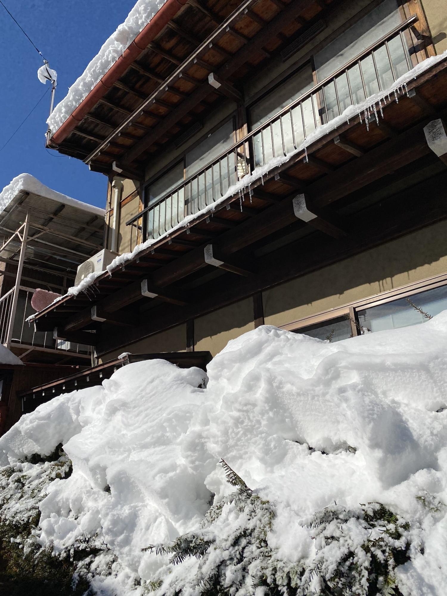 Vista Lobby Takayama Ninja House