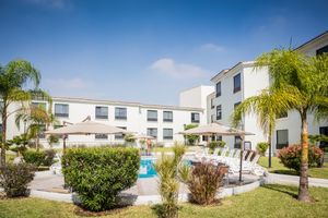 Alojamiento - Fiesta Inn Monterrey La Fe