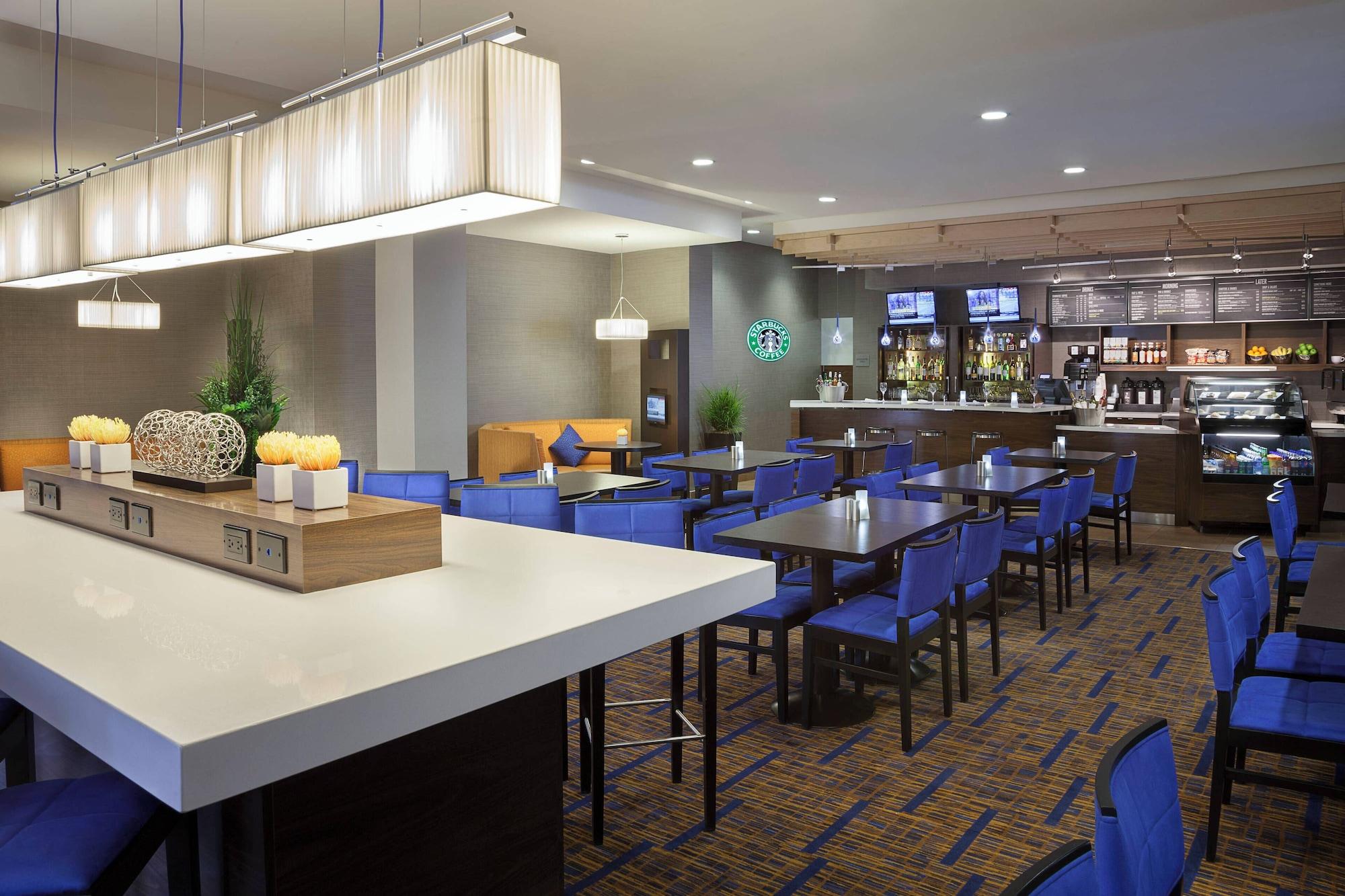 Restaurant Courtyard by Marriott Toronto Northeast/Markham