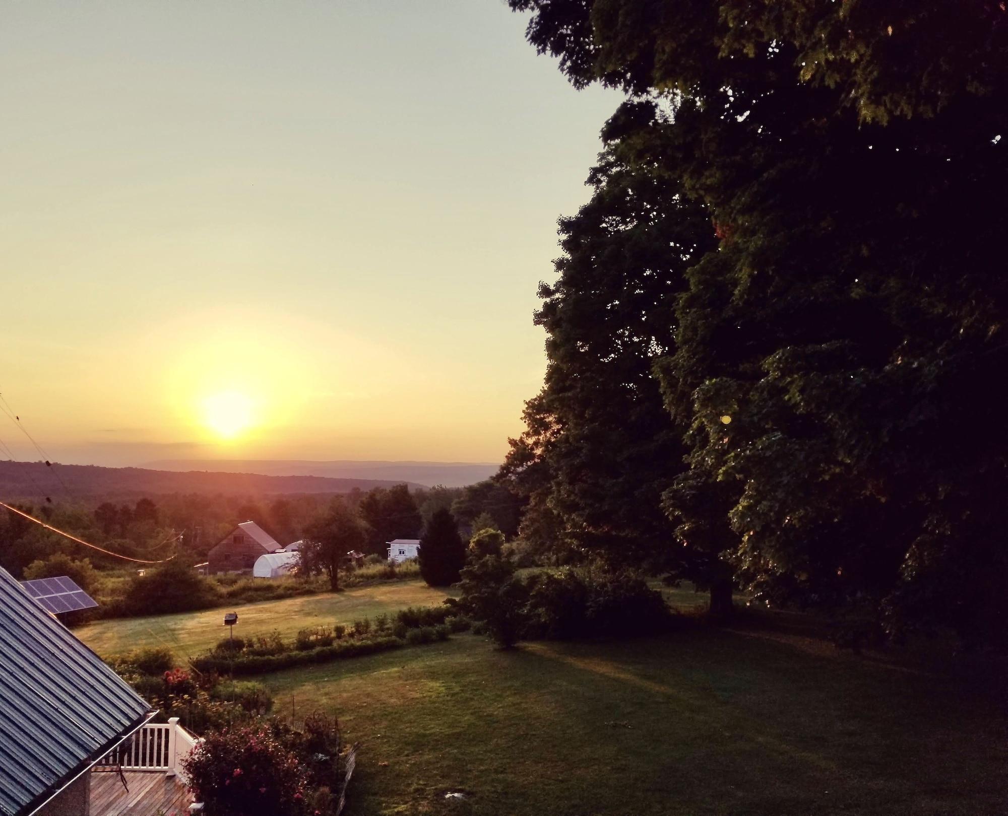 Equipamiento de Habitación Enfield Manor