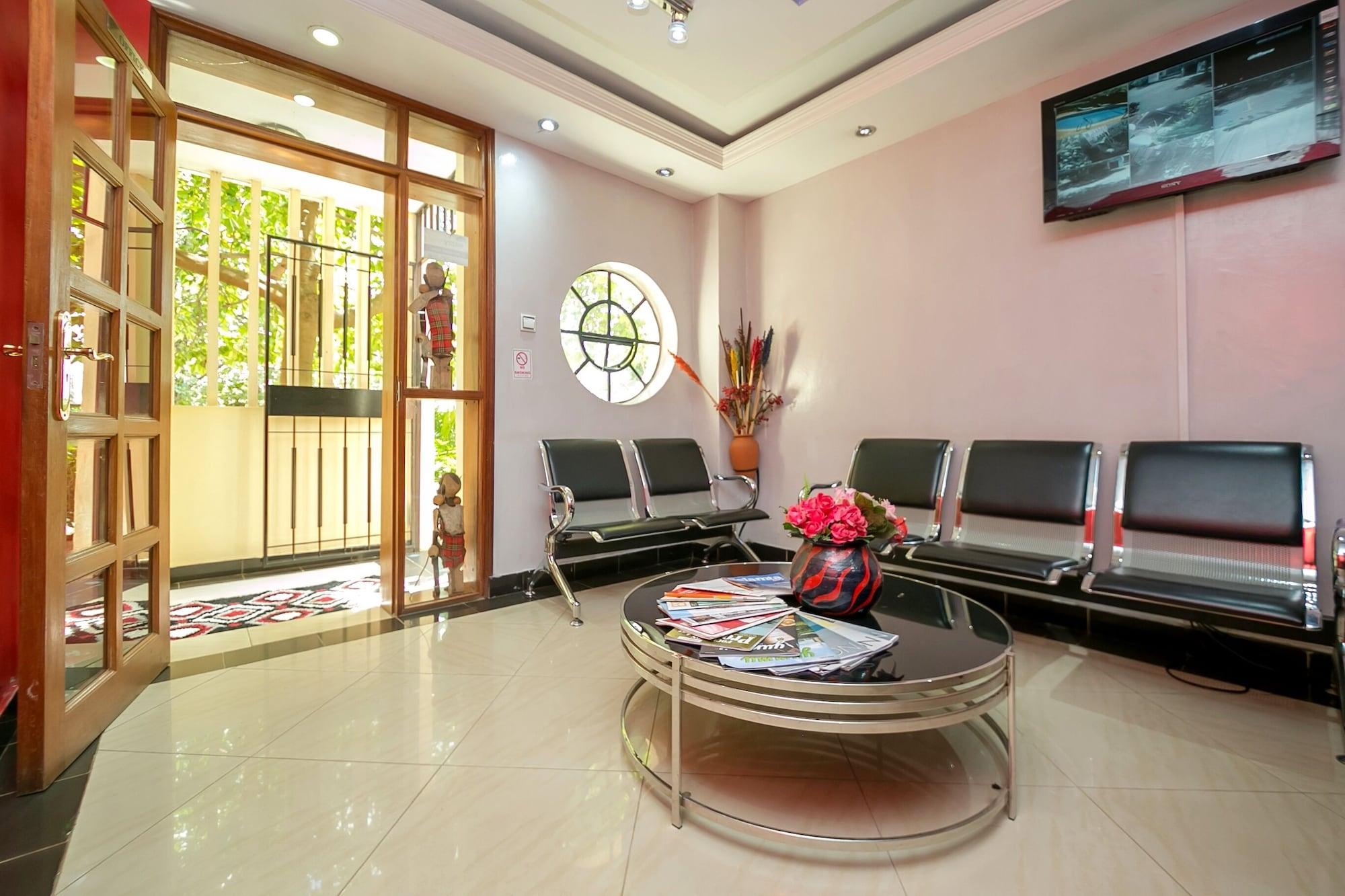 Vista Lobby Meltonia Luxury Suites