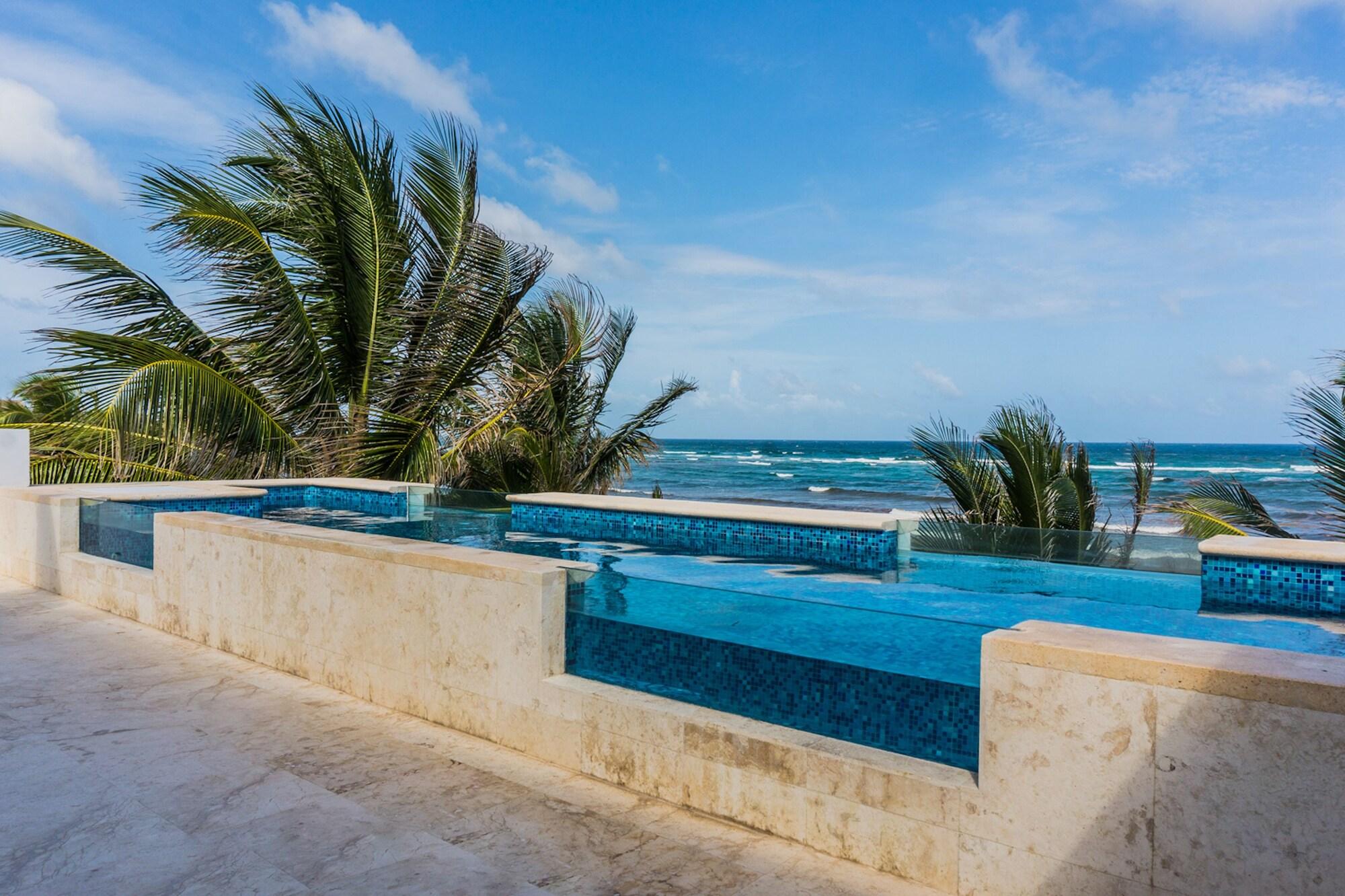 Varios Casa Coral - Luxury Condos