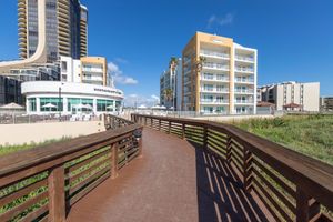 Alojamiento - Peninsula Island Resort & Spa - Beach Front Property at South Padre Island