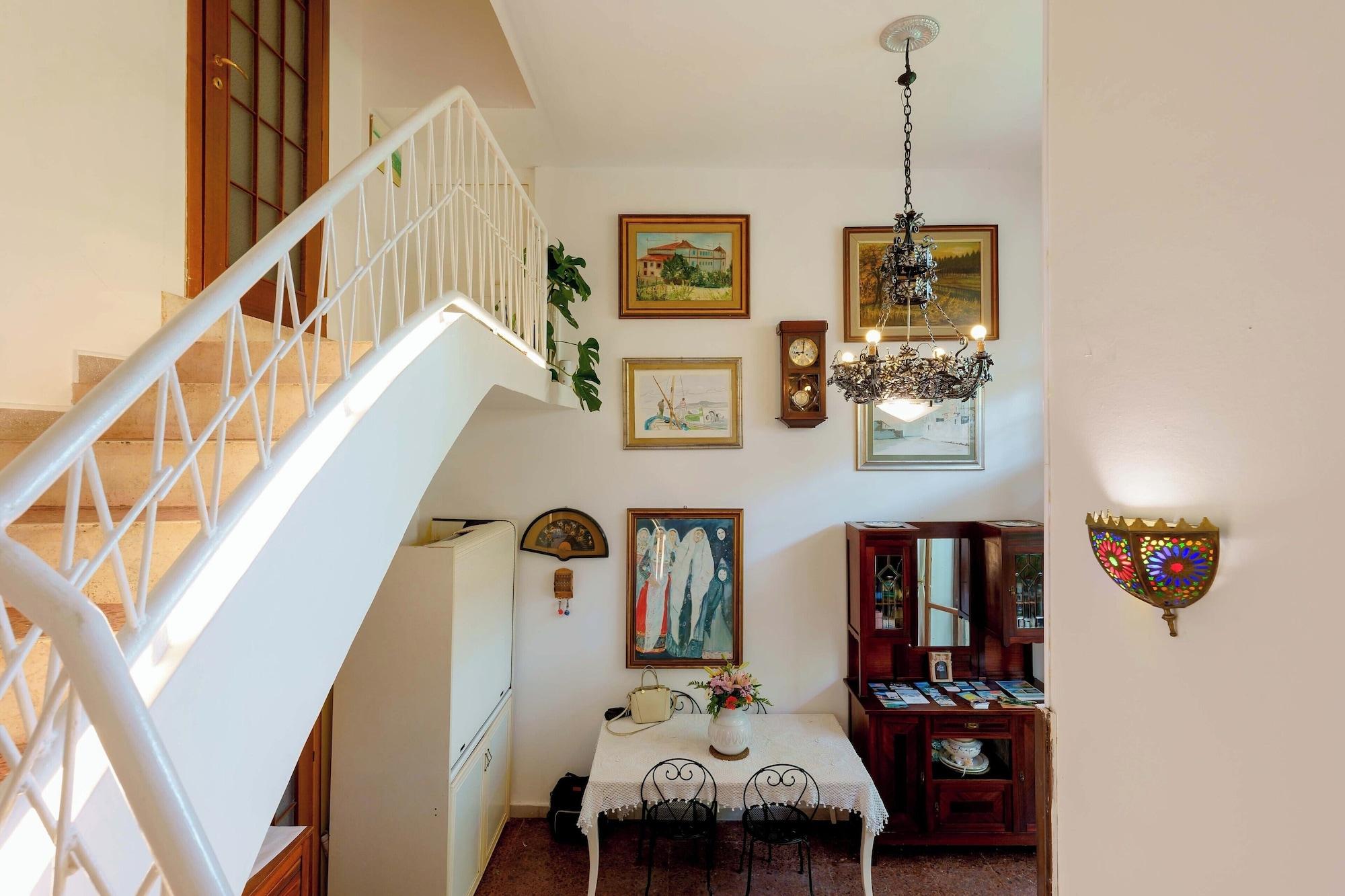 Vista Lobby Villa Beach City