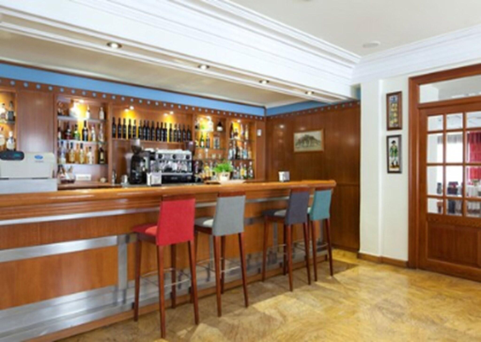 Bar/Salón Hotel Costa Blanca