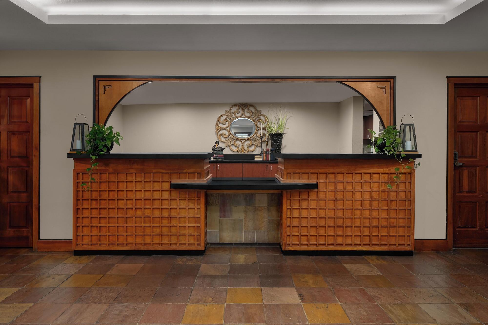 Vista Lobby Larkspur Landing Extended Stay Suites Folsom
