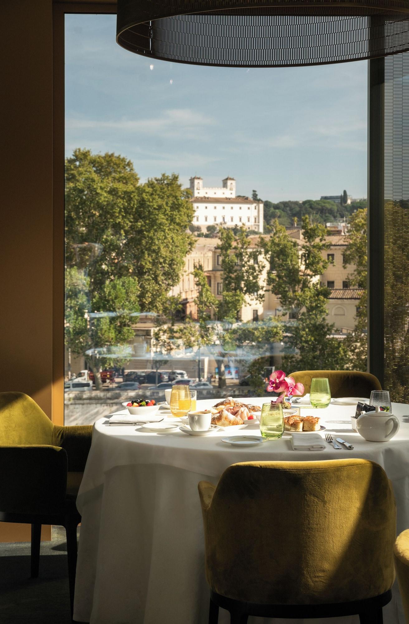 Restaurant The First Musica - Preferred Hotels & Resorts