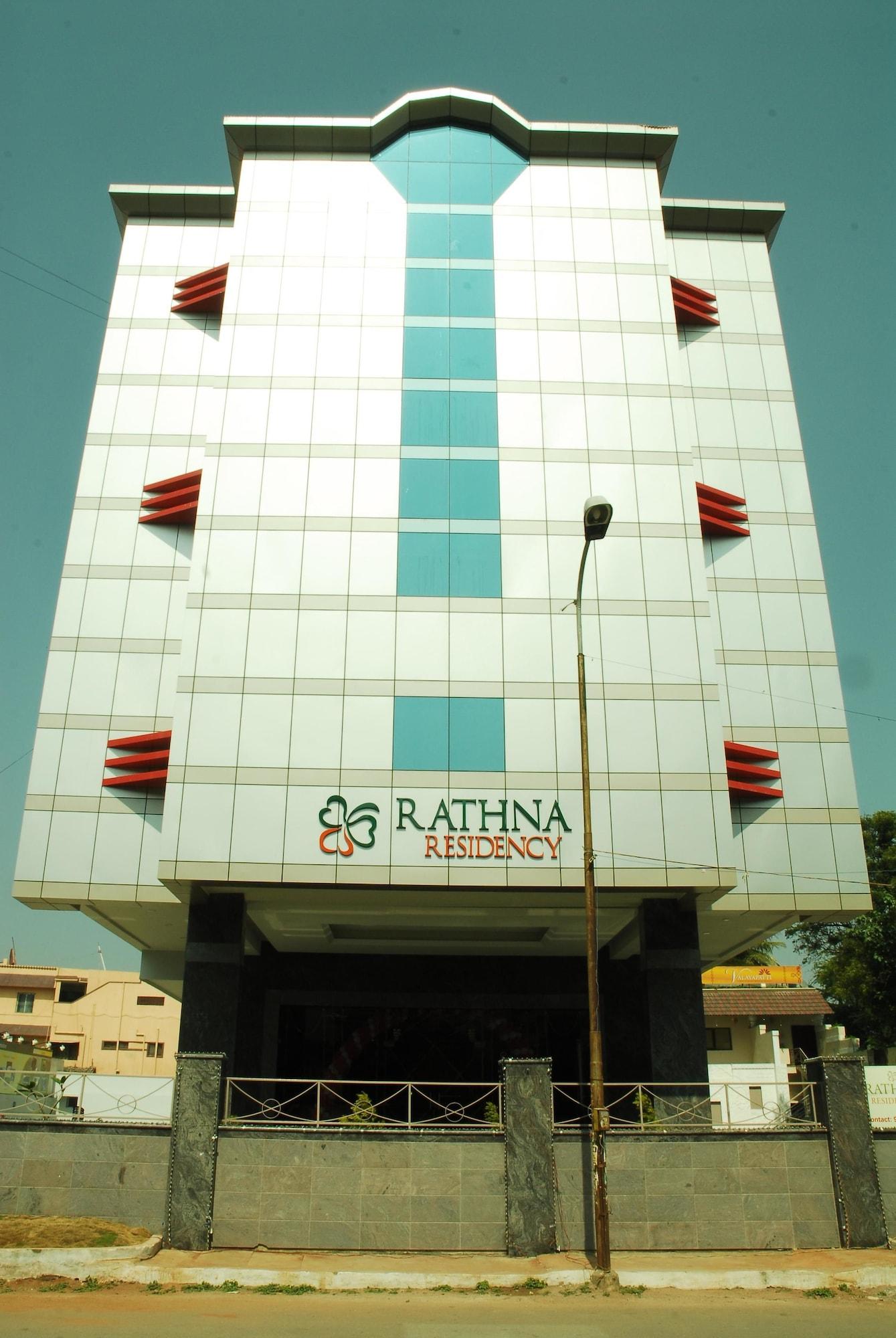 Vista Exterior Rathna Residency