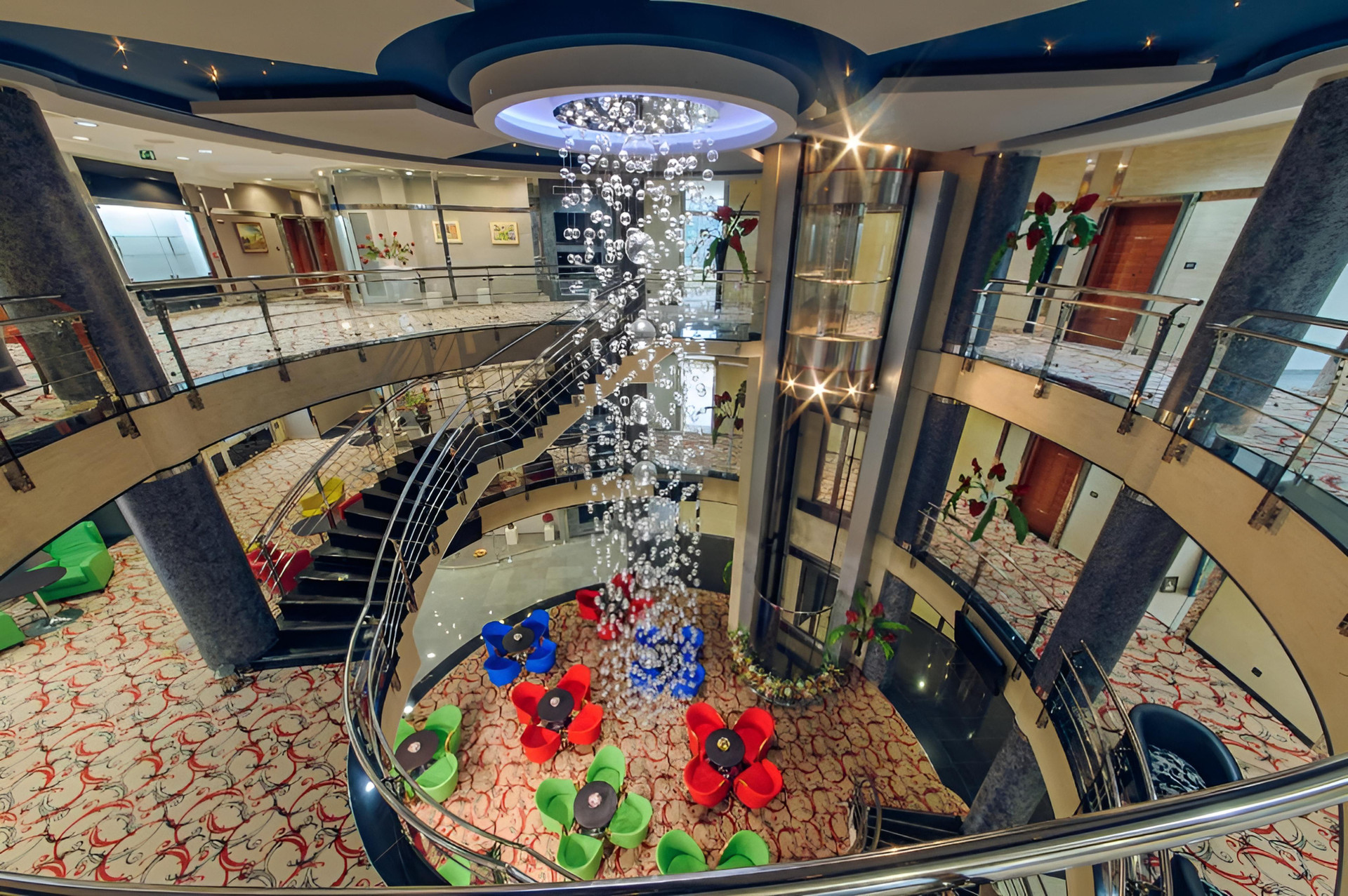 Vista Lobby Kings Park Hotel