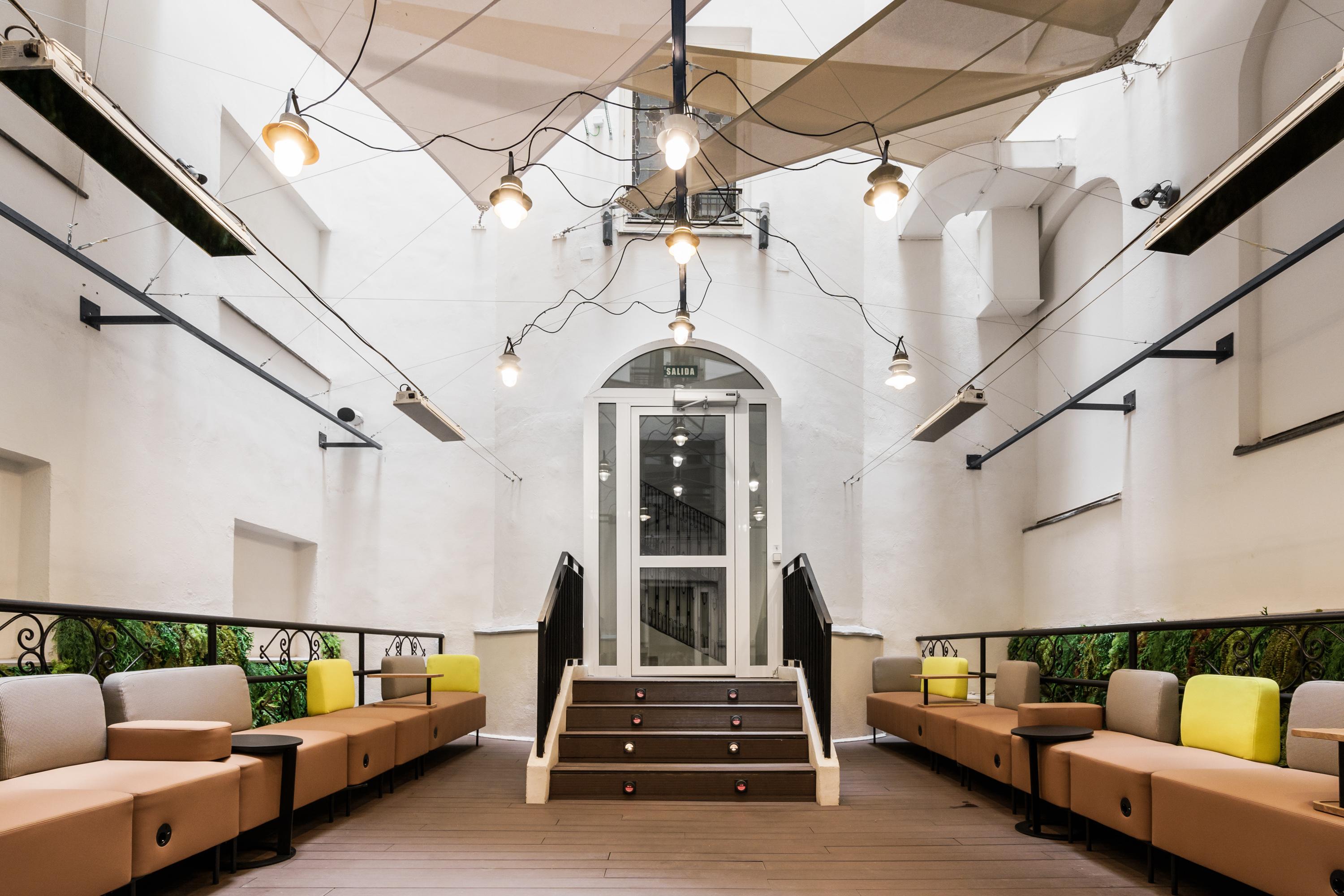 Vista Lobby SmartRental Collection Gran Via Centric