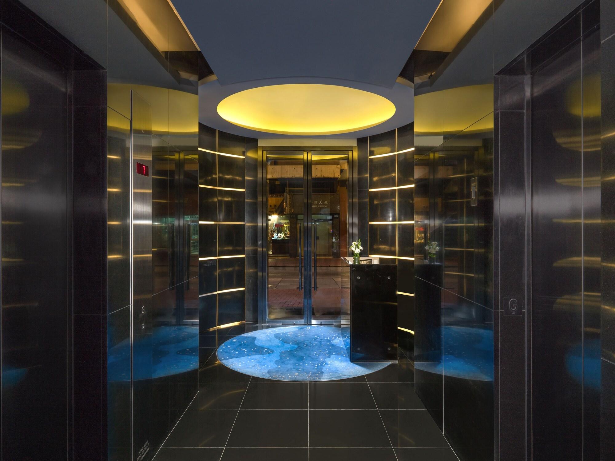 Vista Lobby The Putman