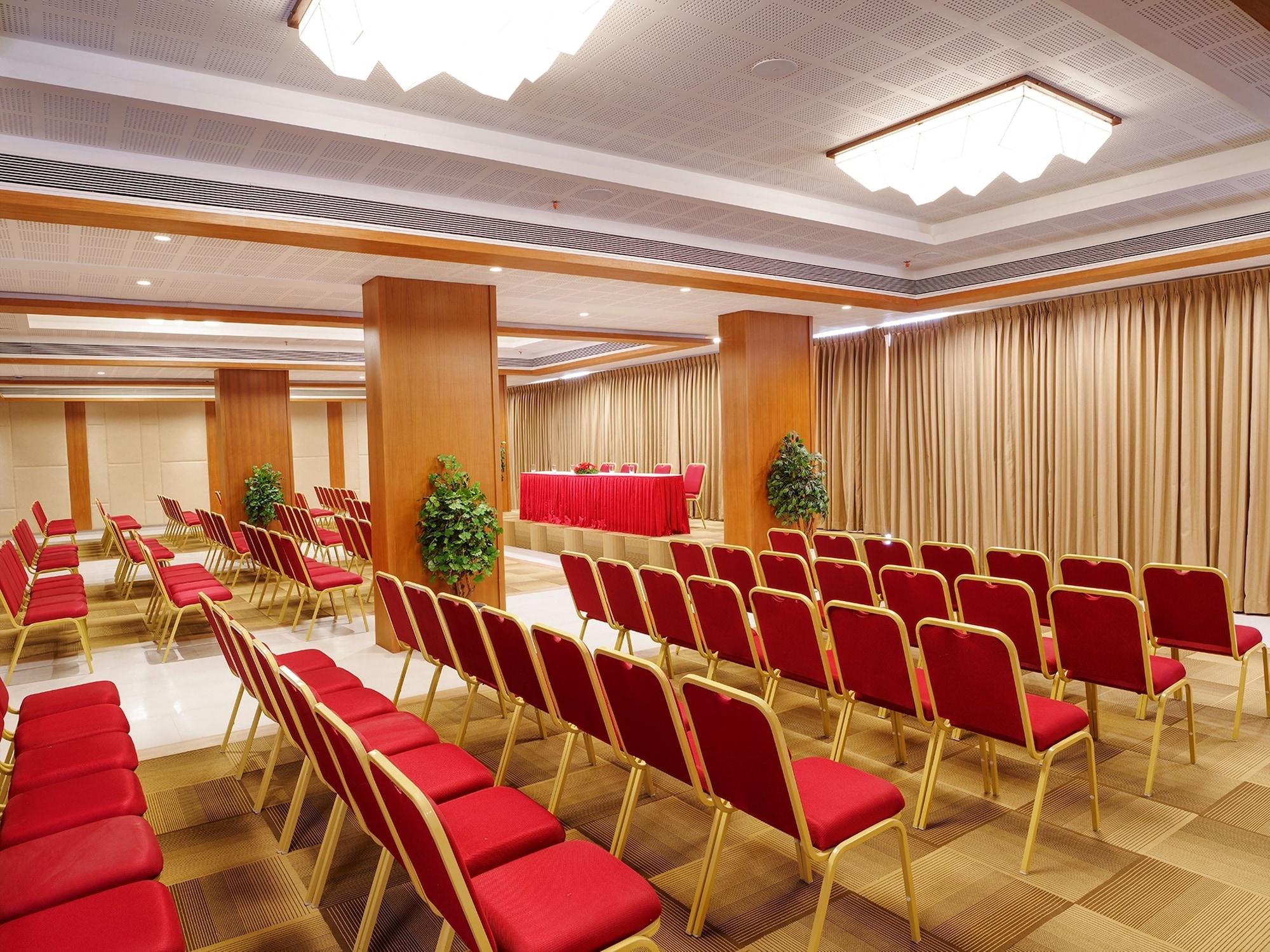 Sala de Reuniones The Central Residency