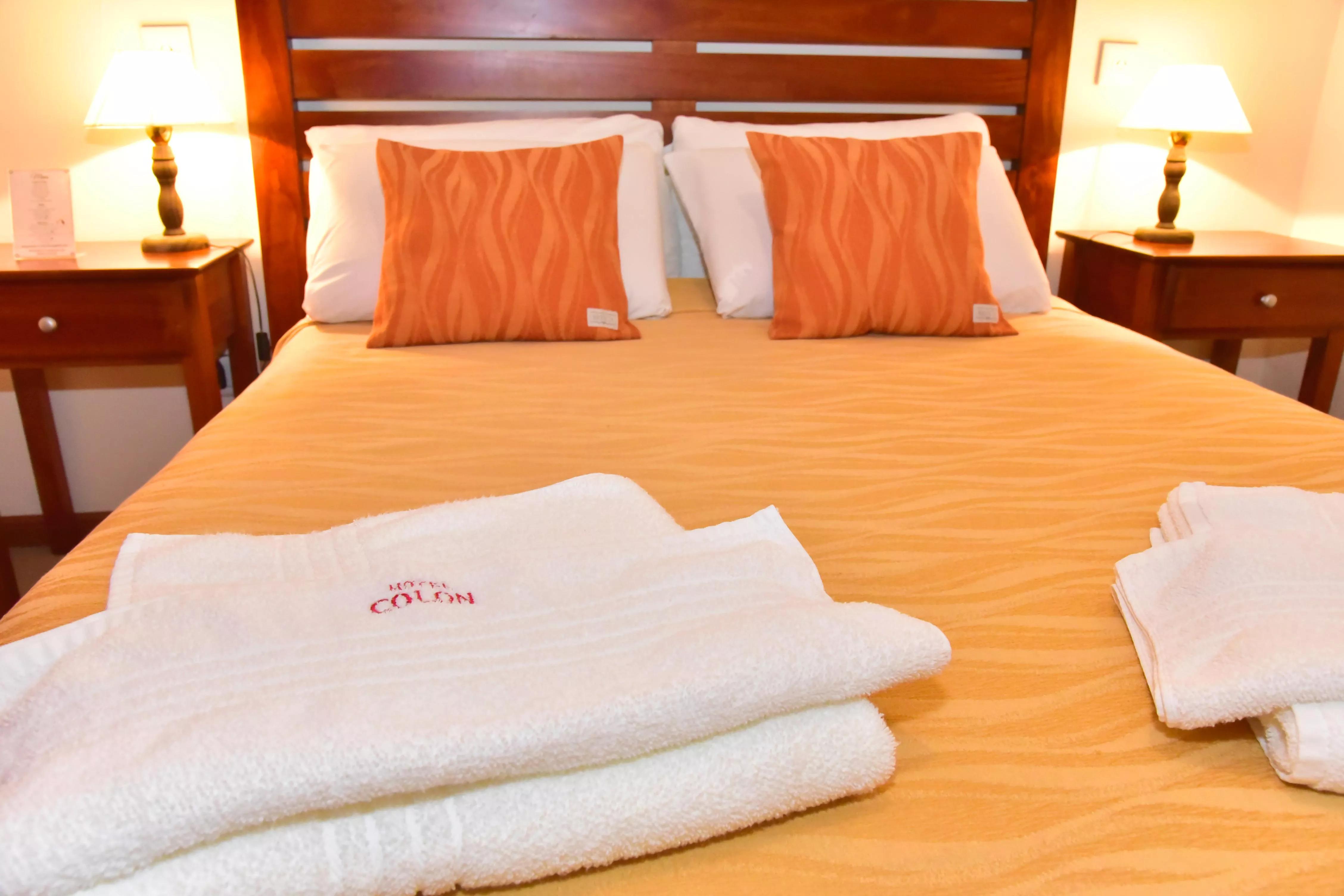 Habitación Nuevo Hotel Colón