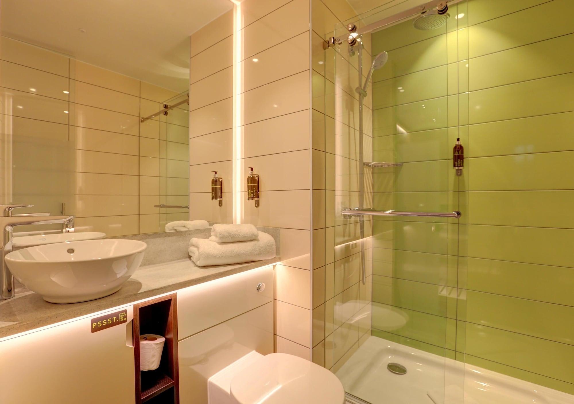 Equipamiento de Habitación Hub By Premier Inn London Westminster - Westminster Abbey