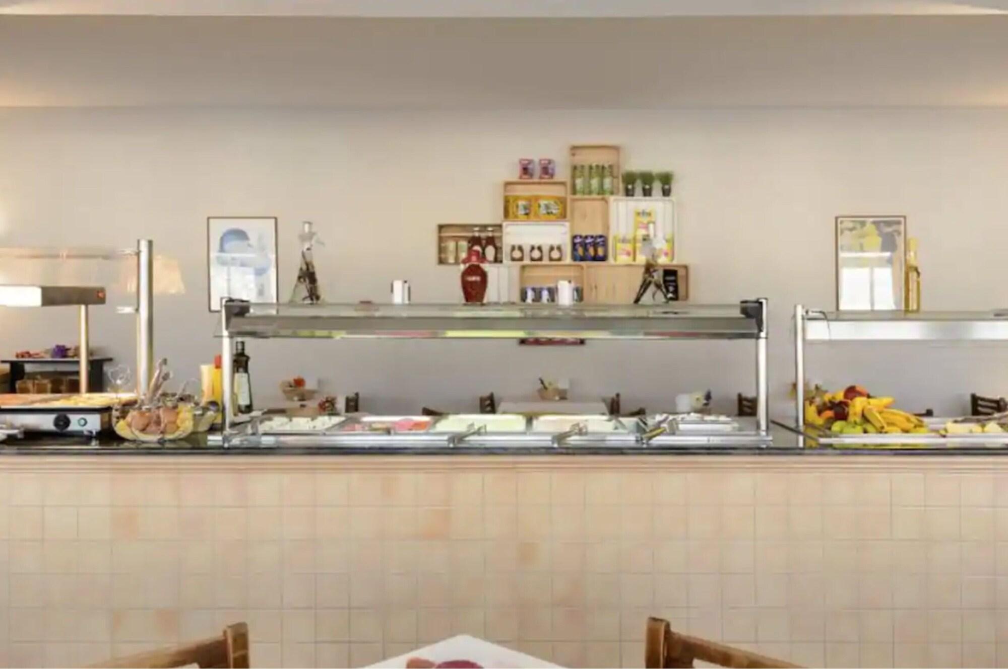 Restaurant Hotel Cenit & Apts. Sol y Viento