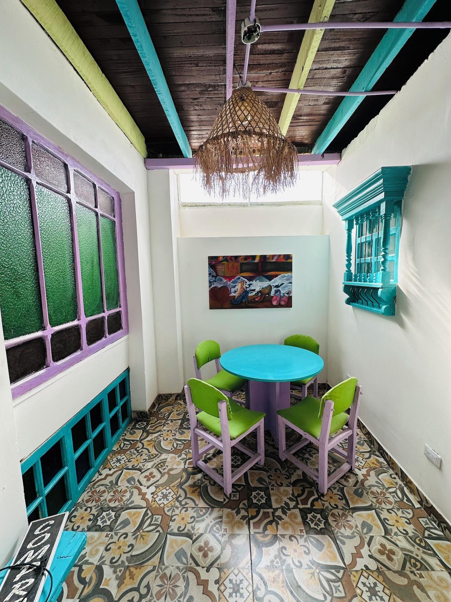 Comodidades del Alojamiento AQUI ME QUEDO here I stay