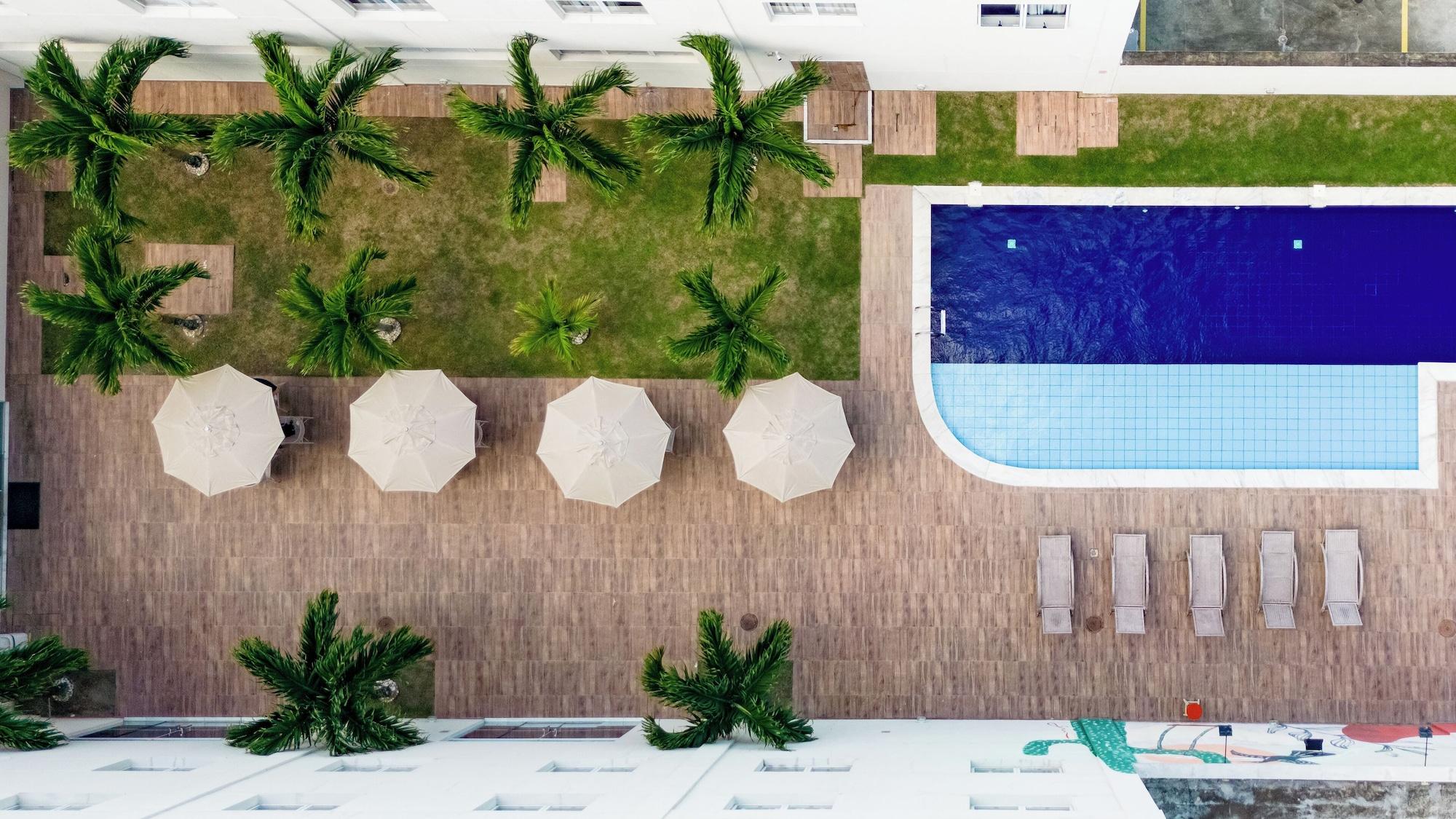 Vista Piscina Hotel Go Inn  Goiana