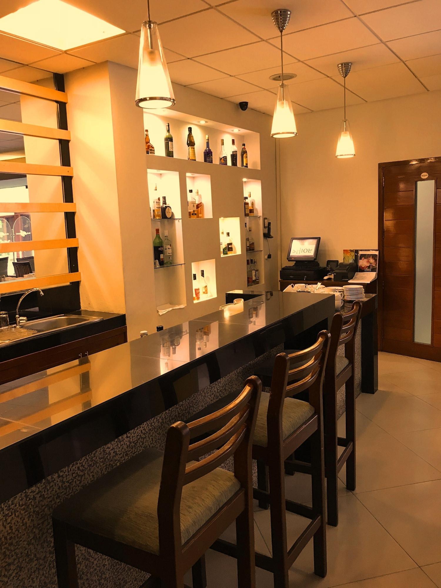 Bar/Salón Victoria Regia Hotel