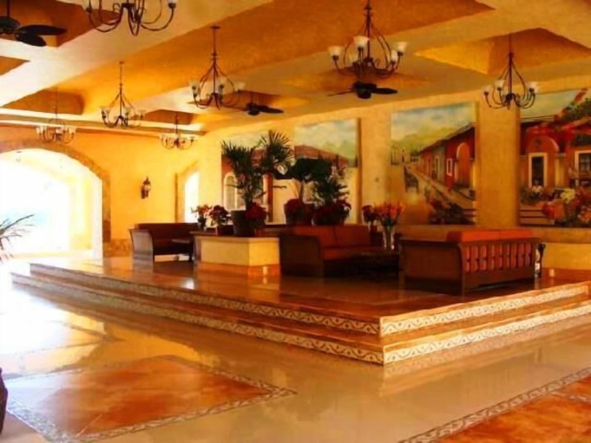 Vista Lobby Marina Park Plaza Condos