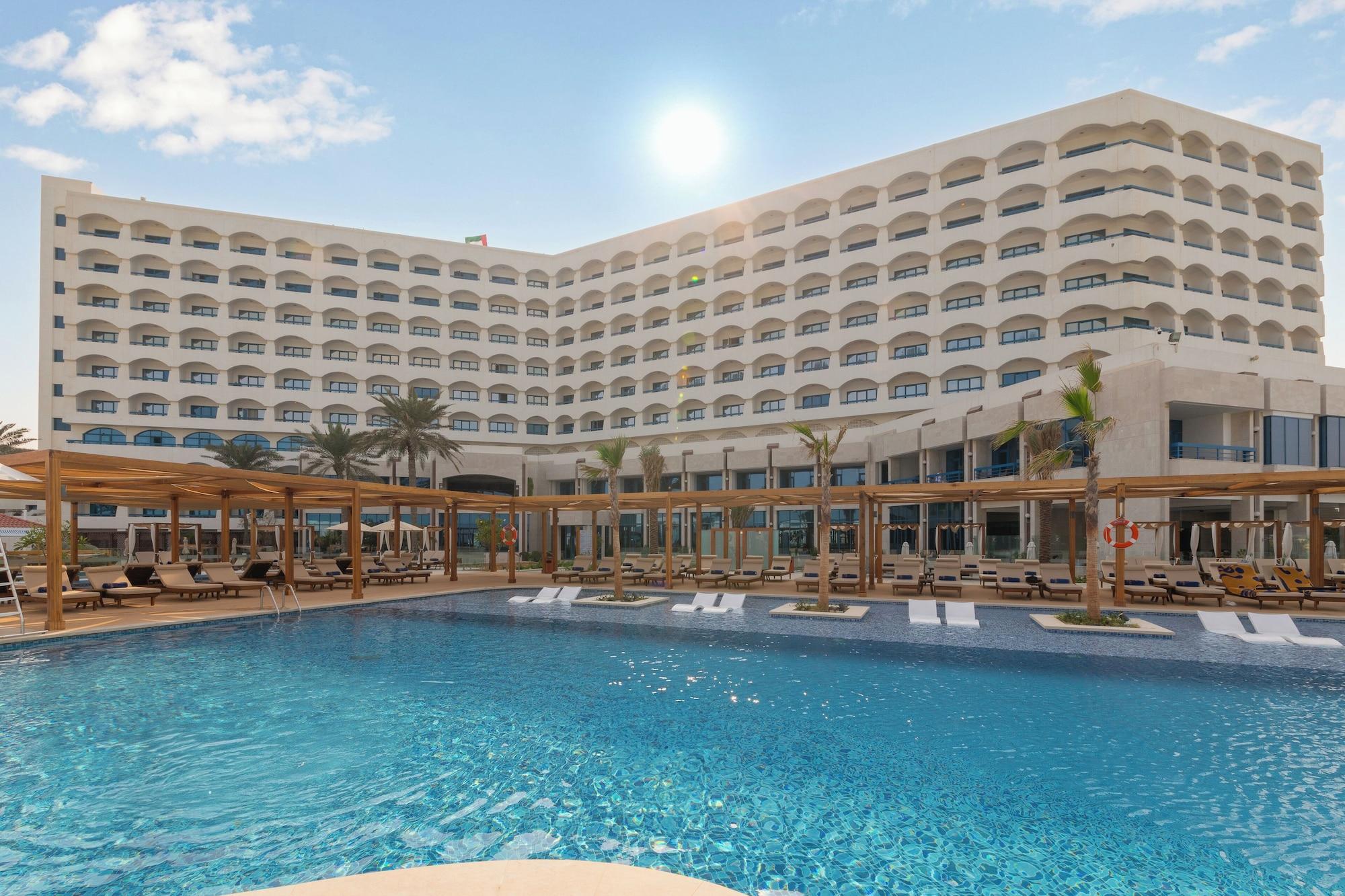 Vista Exterior Ajman Hotel & Villas by Blazon Hotels