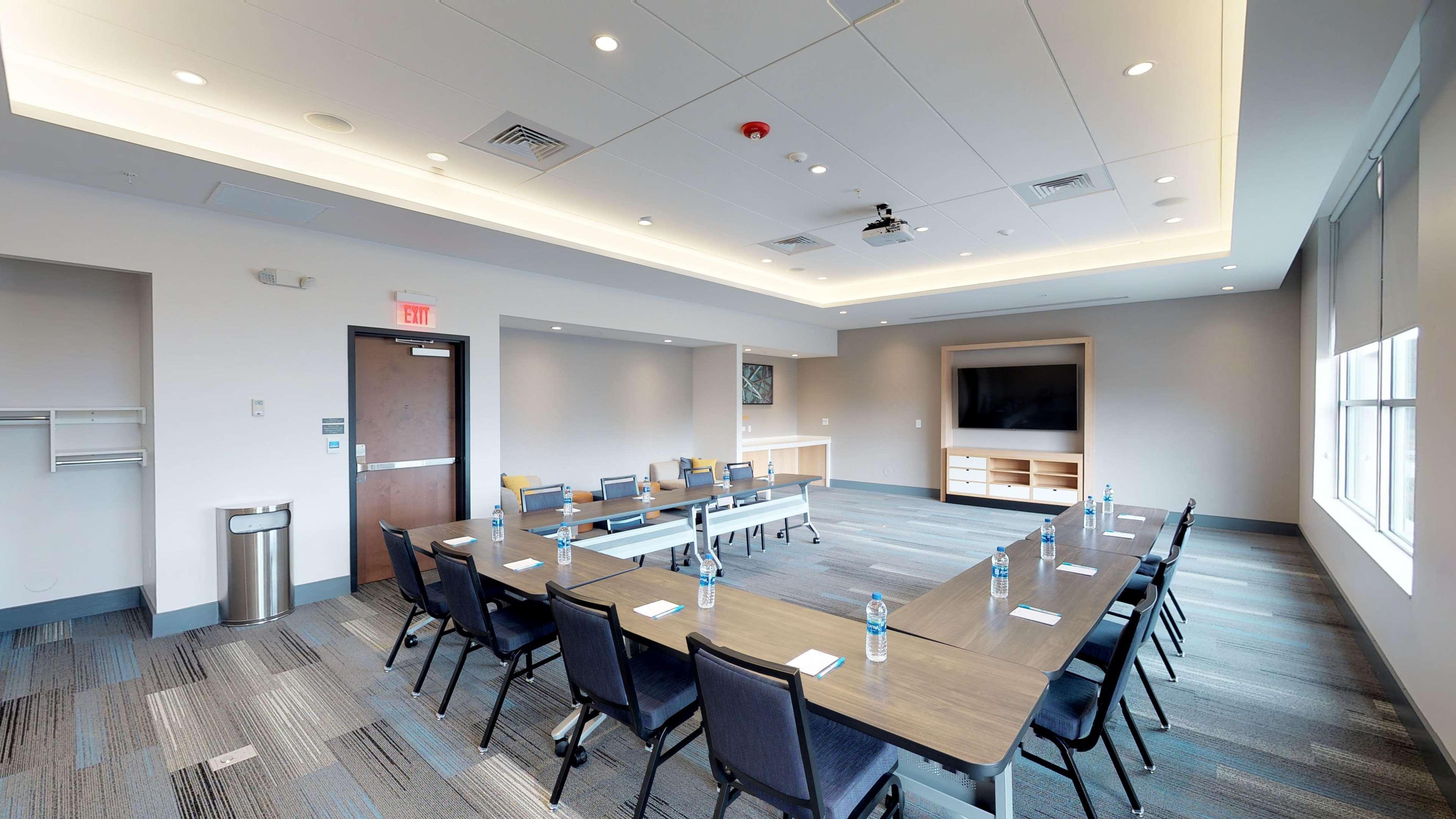 Vista Exterior Hyatt House Chicago Oak Brook