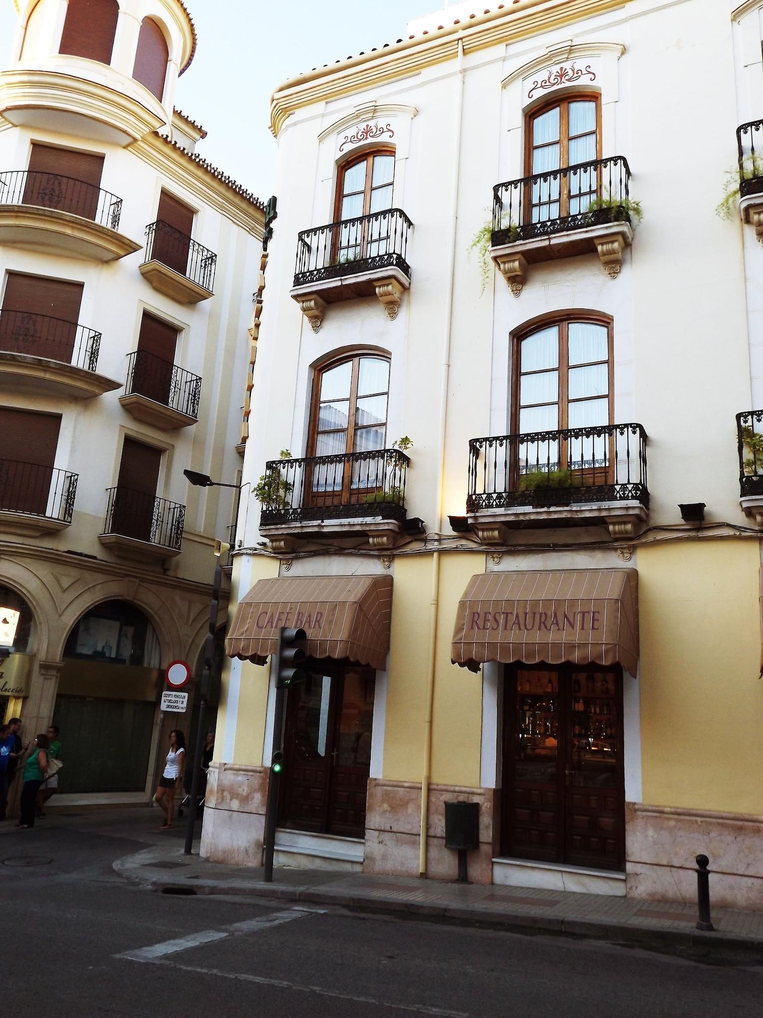 Vista Exterior Hotel Castilla