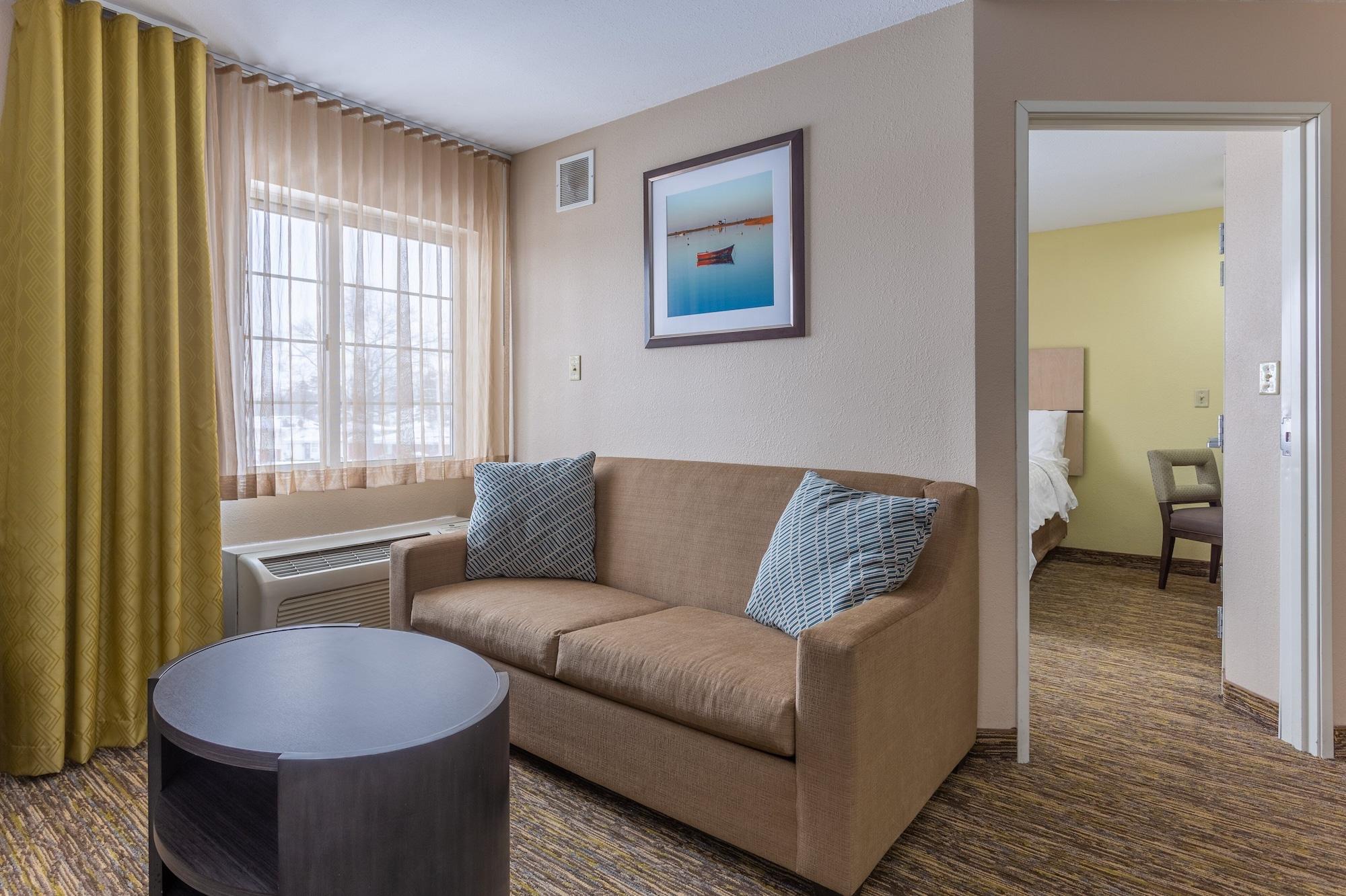 Set de Habitación Candlewood Suites Airport by IHG