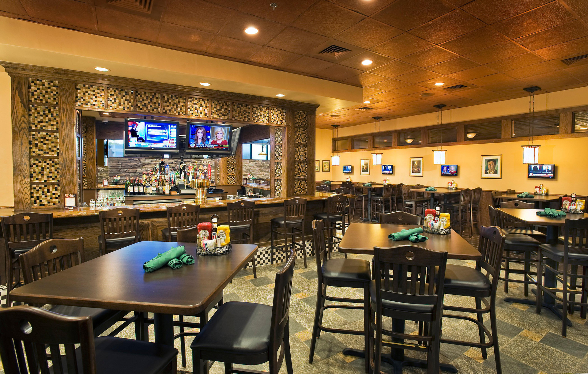 Bar/Salón Holiday Inn Washington-Dulles International Airport by IHG
