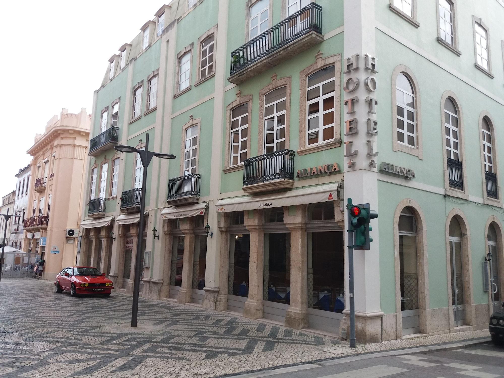 Vista Exterior Hotel Aliança